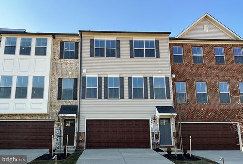Photo of 16617 Aruba Drive, ACCOKEEK, MD 20607 (MLS # MDPG2197806)