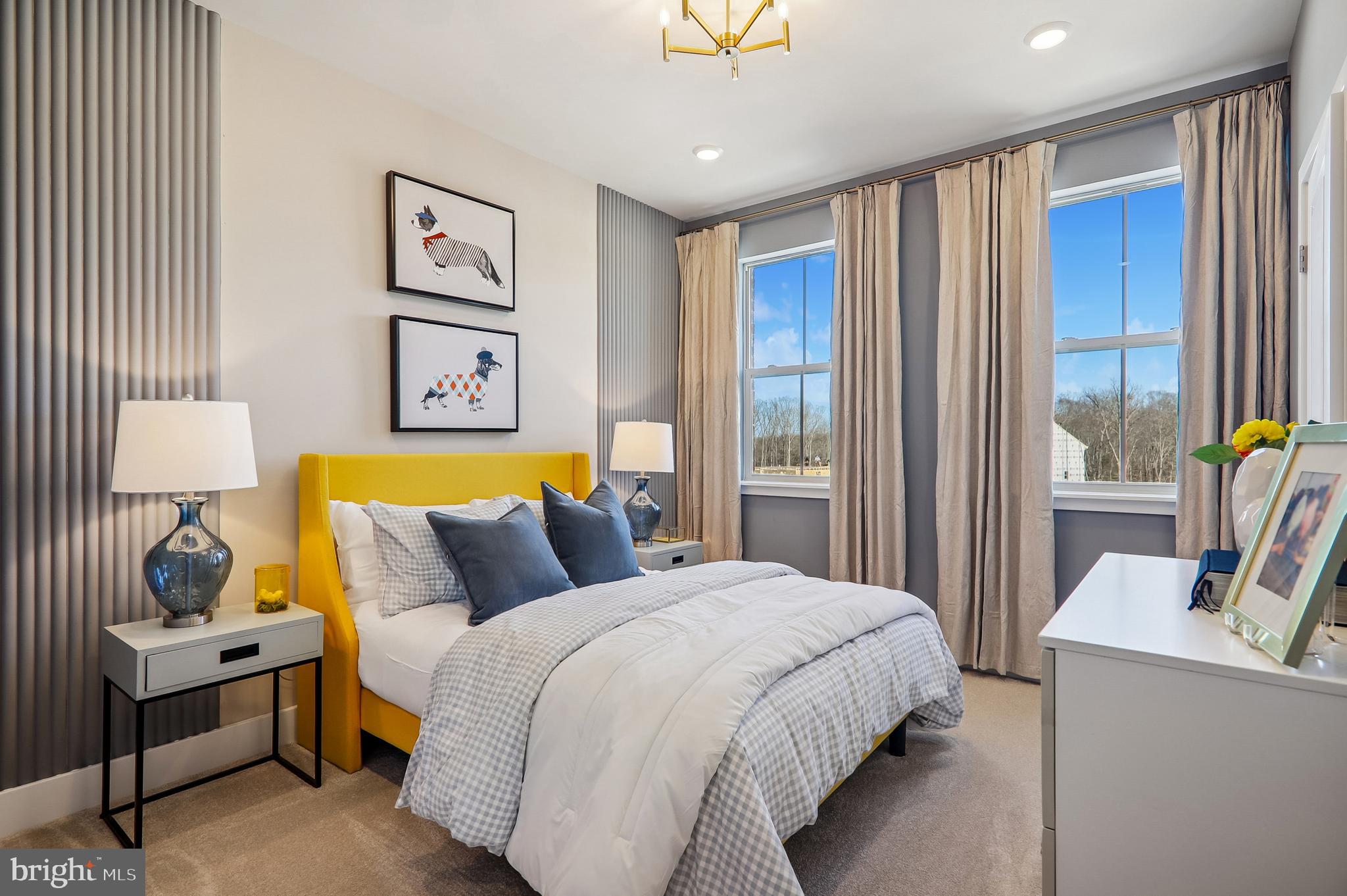 MANNING SQUARE TOWNS - Residential