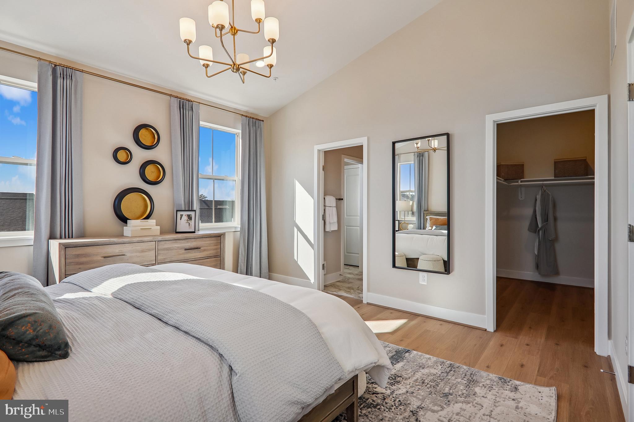 MANNING SQUARE TOWNS - Residential