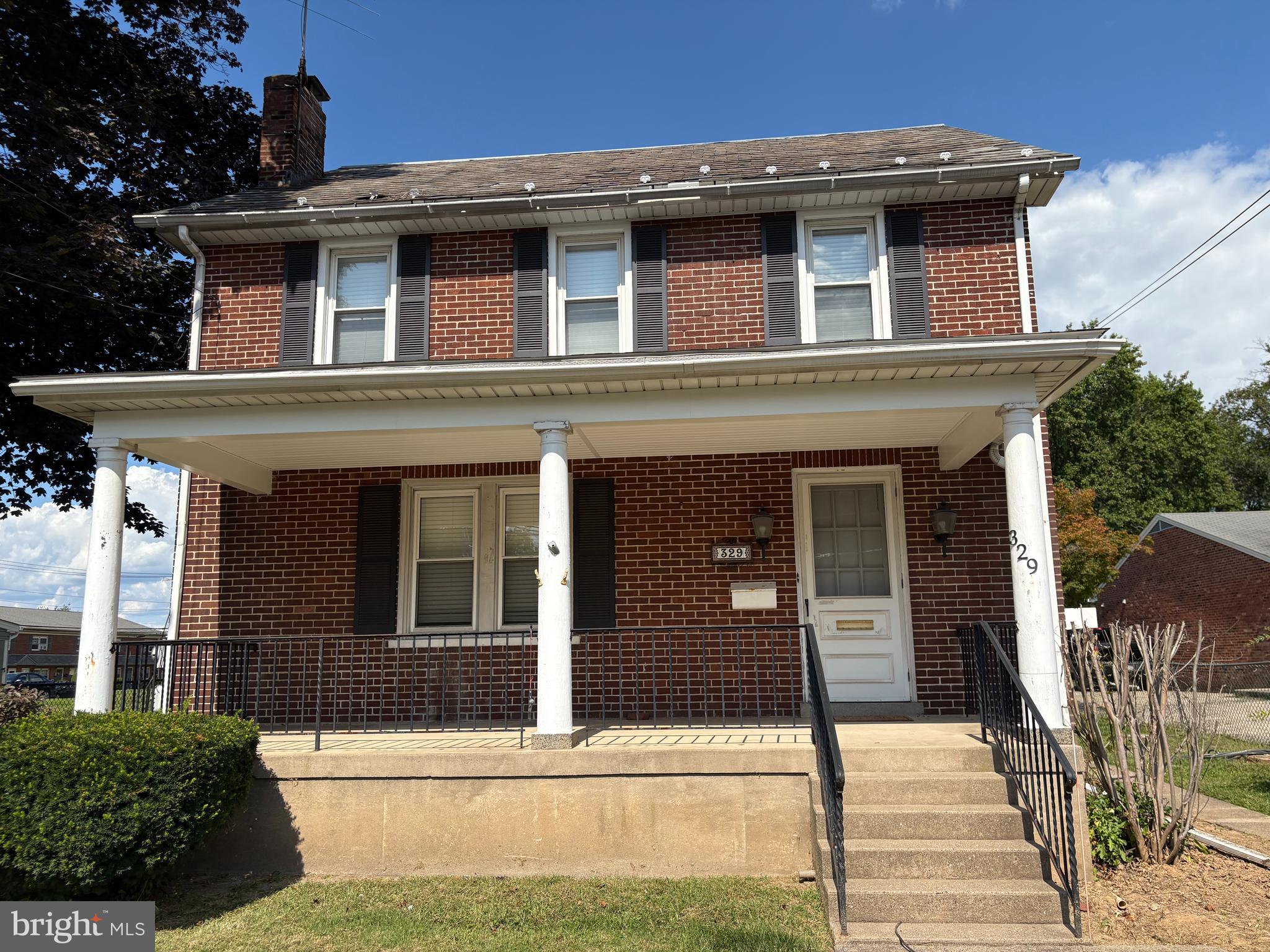 Large Brick Single home with two car garage, and a loft. Off street parking. Eat in kitchen, sun room, Living room with electric fireplace, formal Dining room. New carpets, all freshly painted, basement and a nice yard. Close to schools, parks and shopping. Front covered porch. No Pets, and NO Smoking. Large walk up attic for storage. Garage doors and front 3 pillers are scheduled to be painted. New siding is scheduled on garage for the Spring.