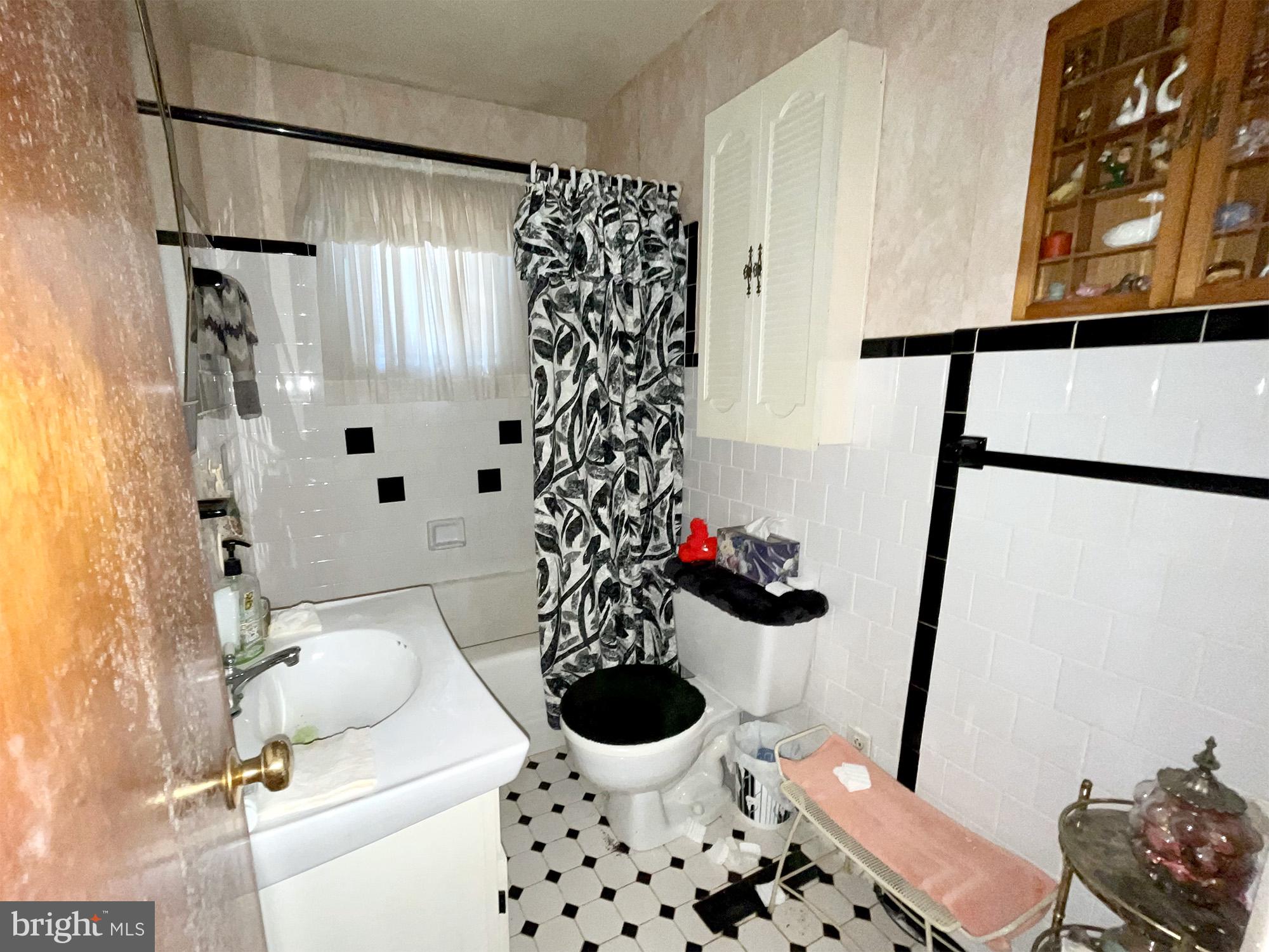 BROOKLYN - Residential