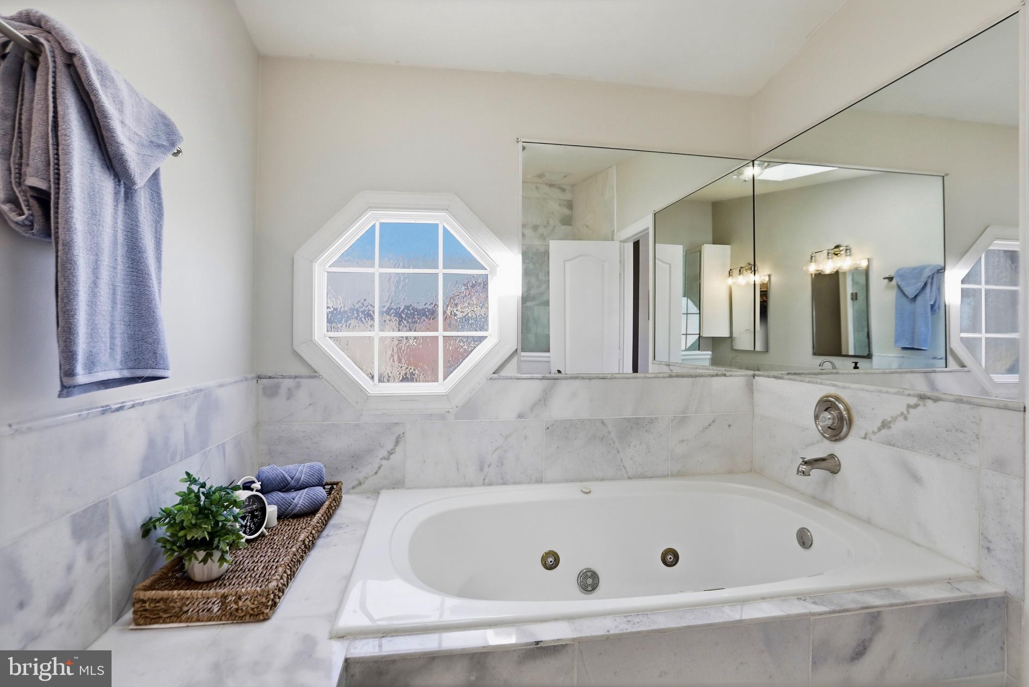 COLONIES OF MADRILLON - Residential