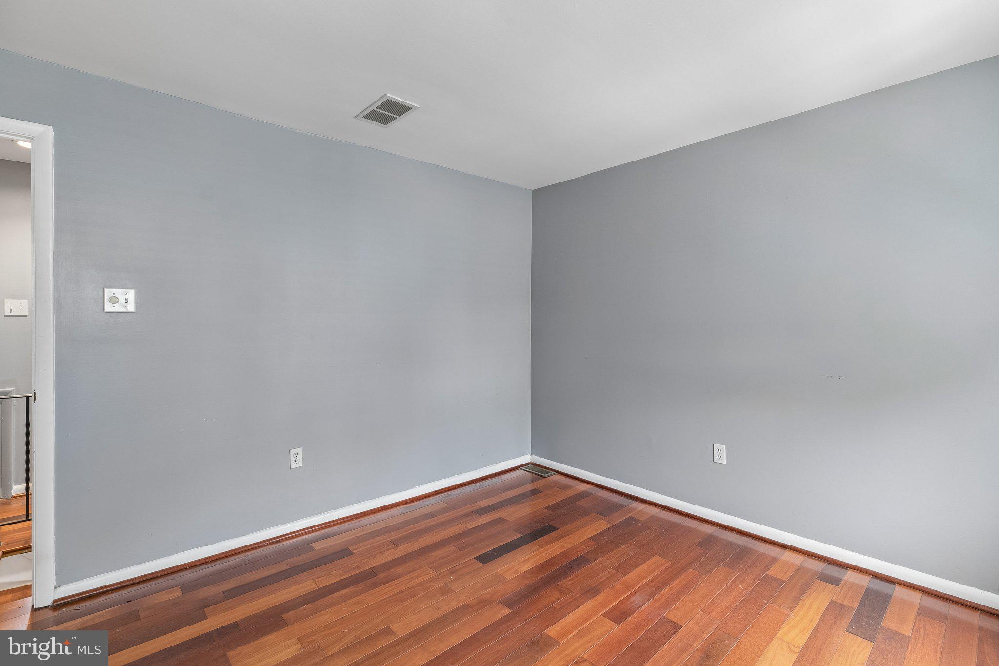 MANAYUNK - Residential