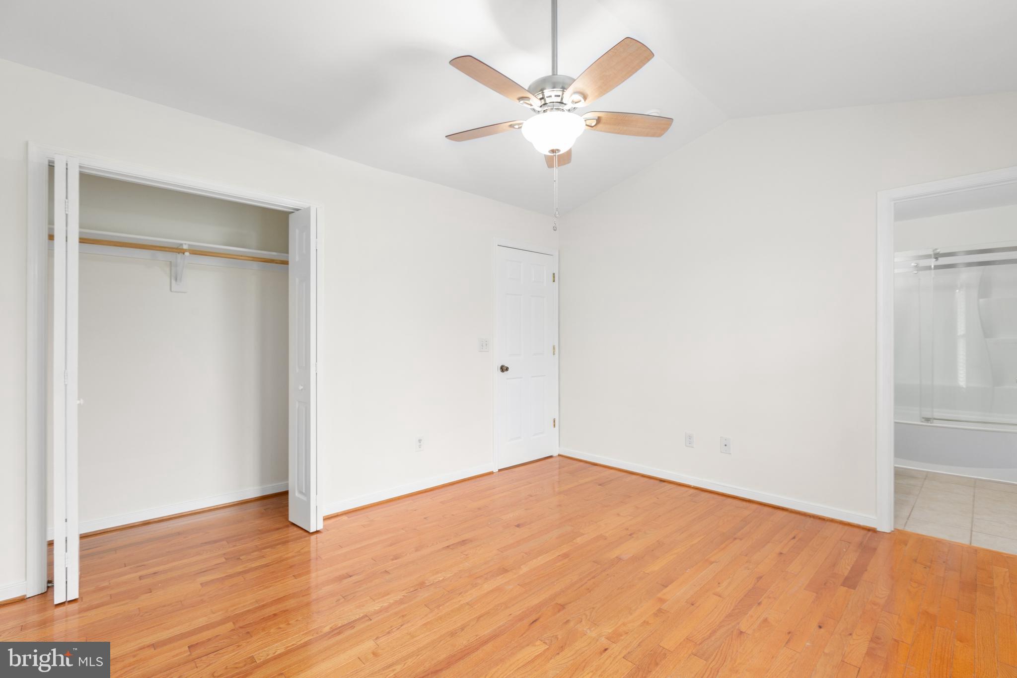 DICKINSON - Residential