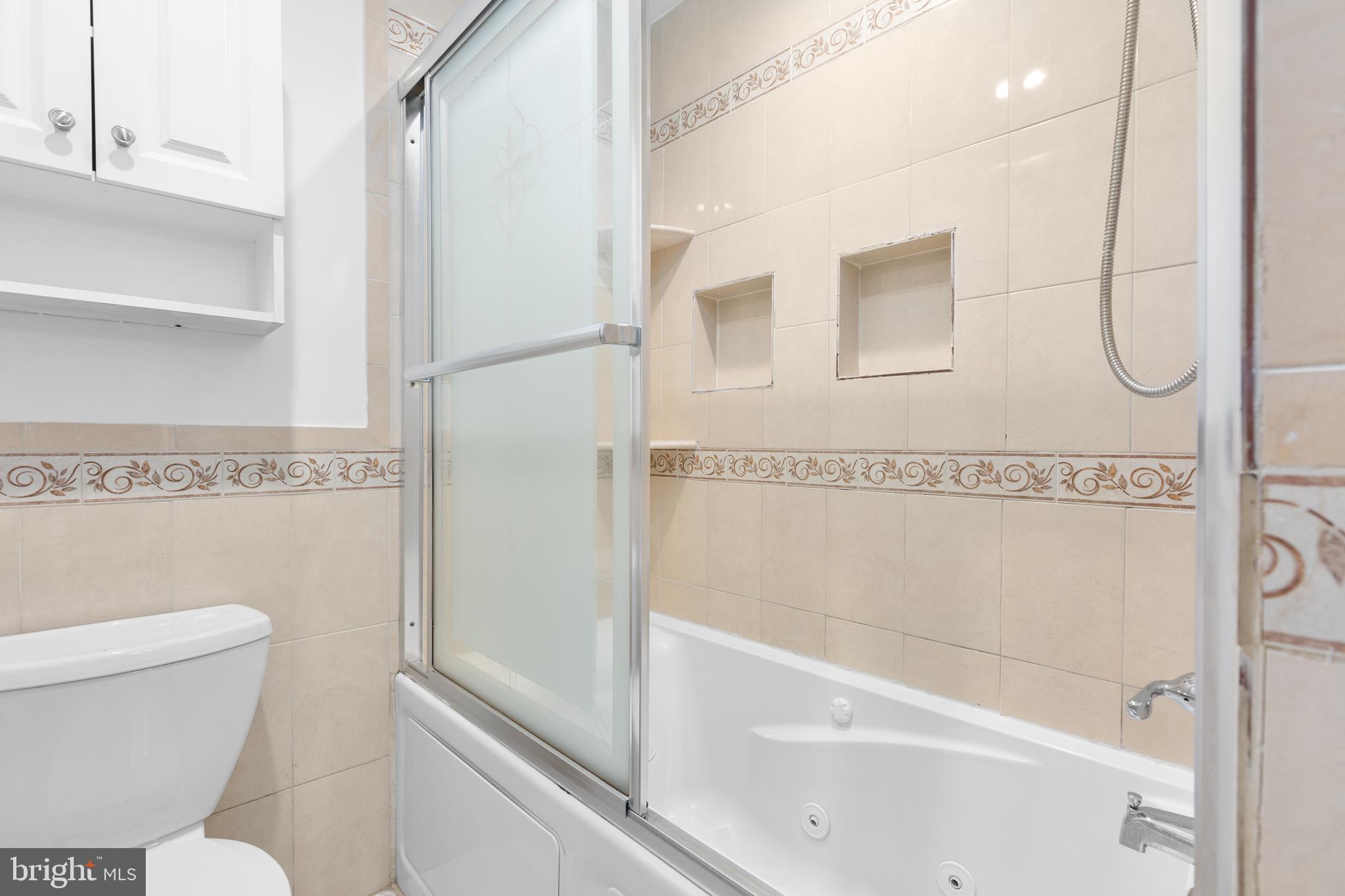 DICKINSON - Residential