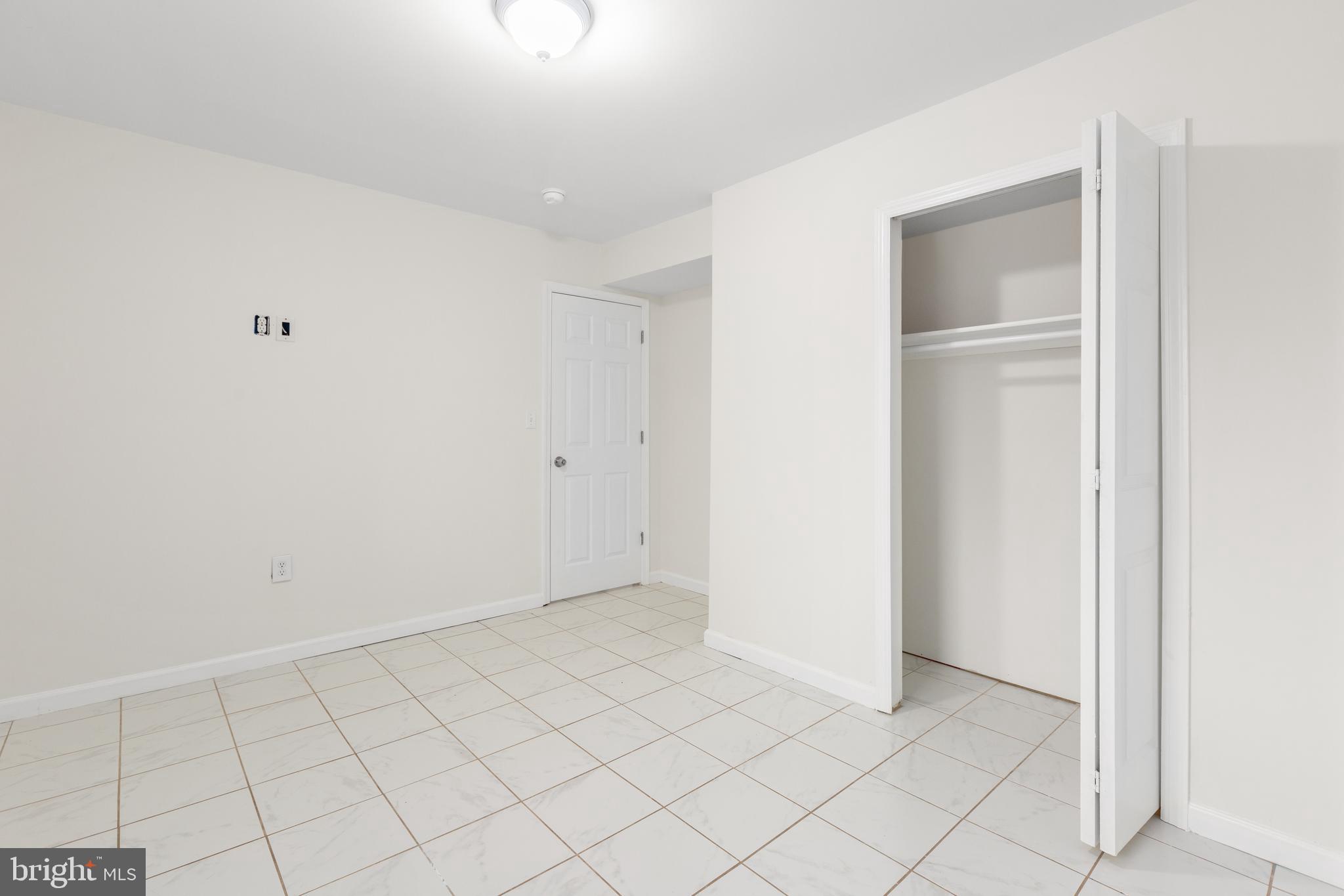 DICKINSON - Residential