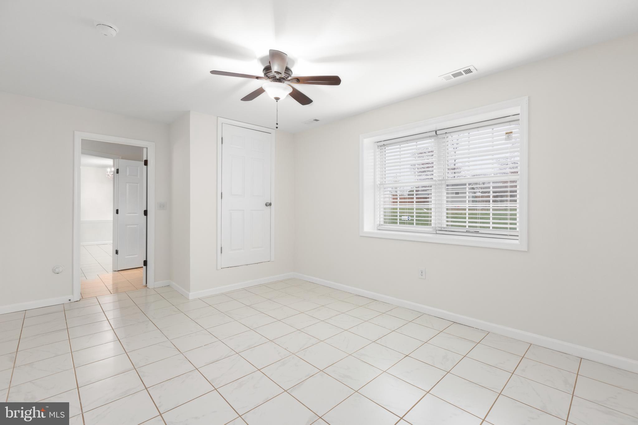 DICKINSON - Residential