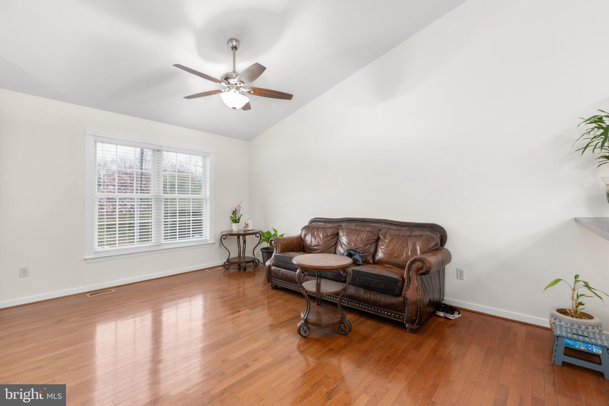 DICKINSON - Residential