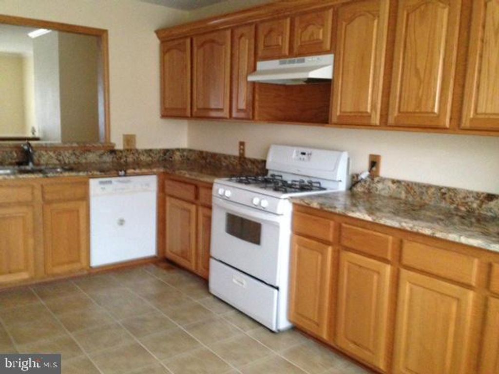 Photo of 208 Rugby Road, FREDERICKSBURG, VA 22406 (MLS # VAST2043832)