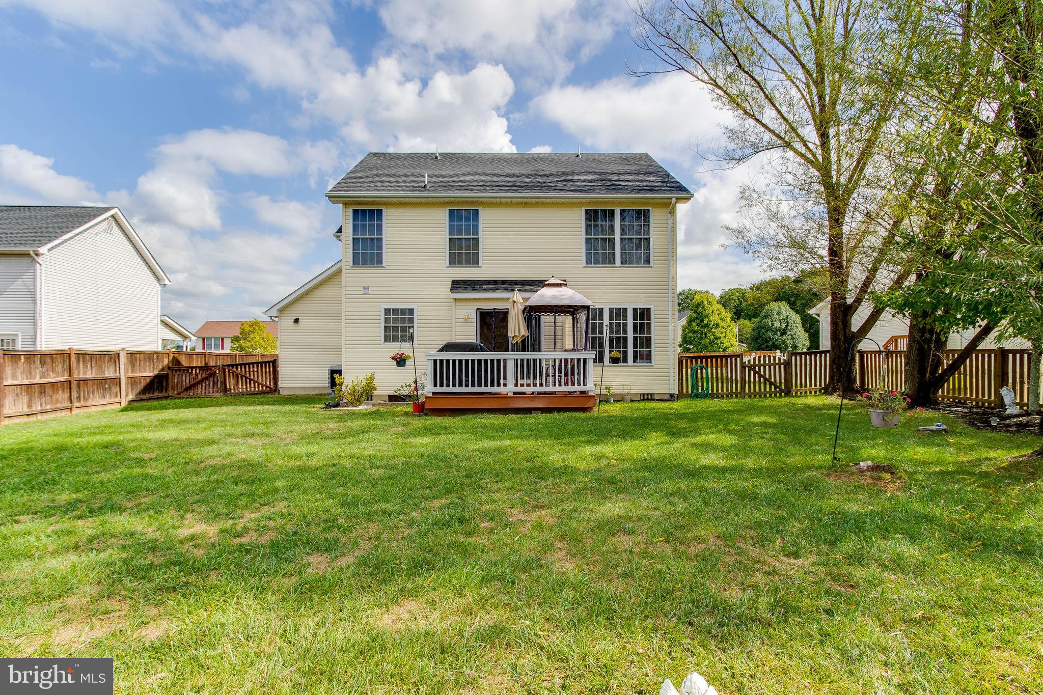 THE MEADOWS - Residential