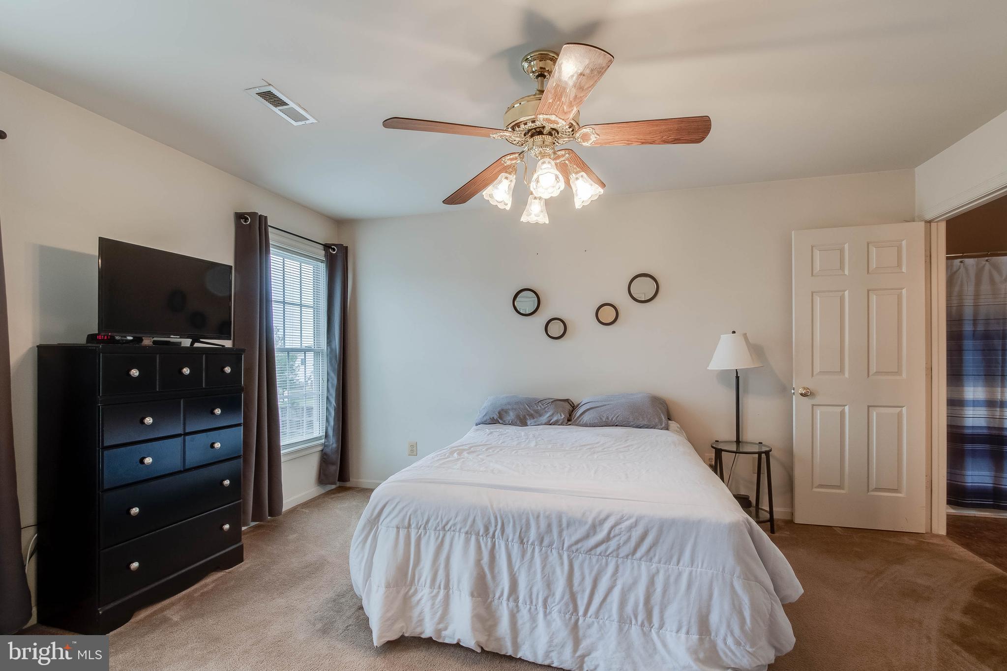 THE MEADOWS - Residential