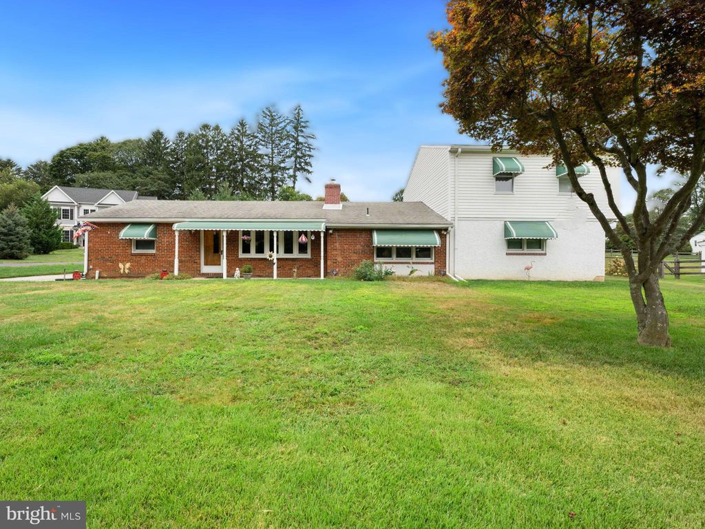 Photo of 7 Garden Circle, WEST CHESTER, PA 19382 (MLS # PACT2109988)