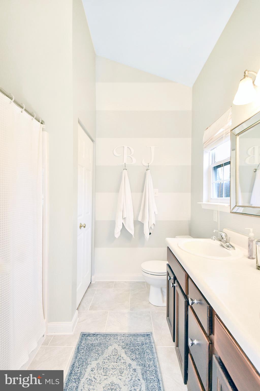 VILLAS AT HERSHEY MEADOWS - Residential Lease