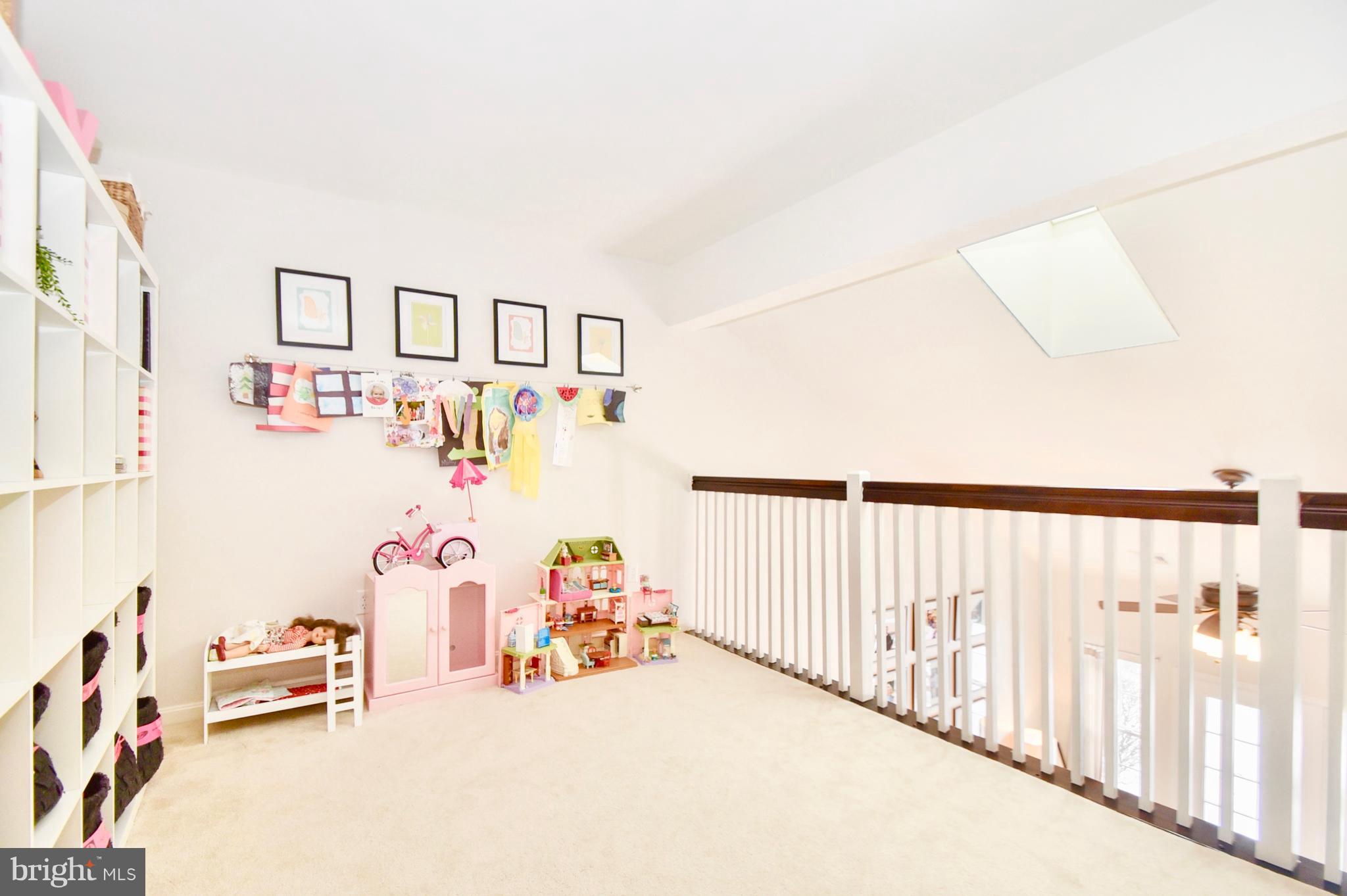 VILLAS AT HERSHEY MEADOWS - Residential Lease