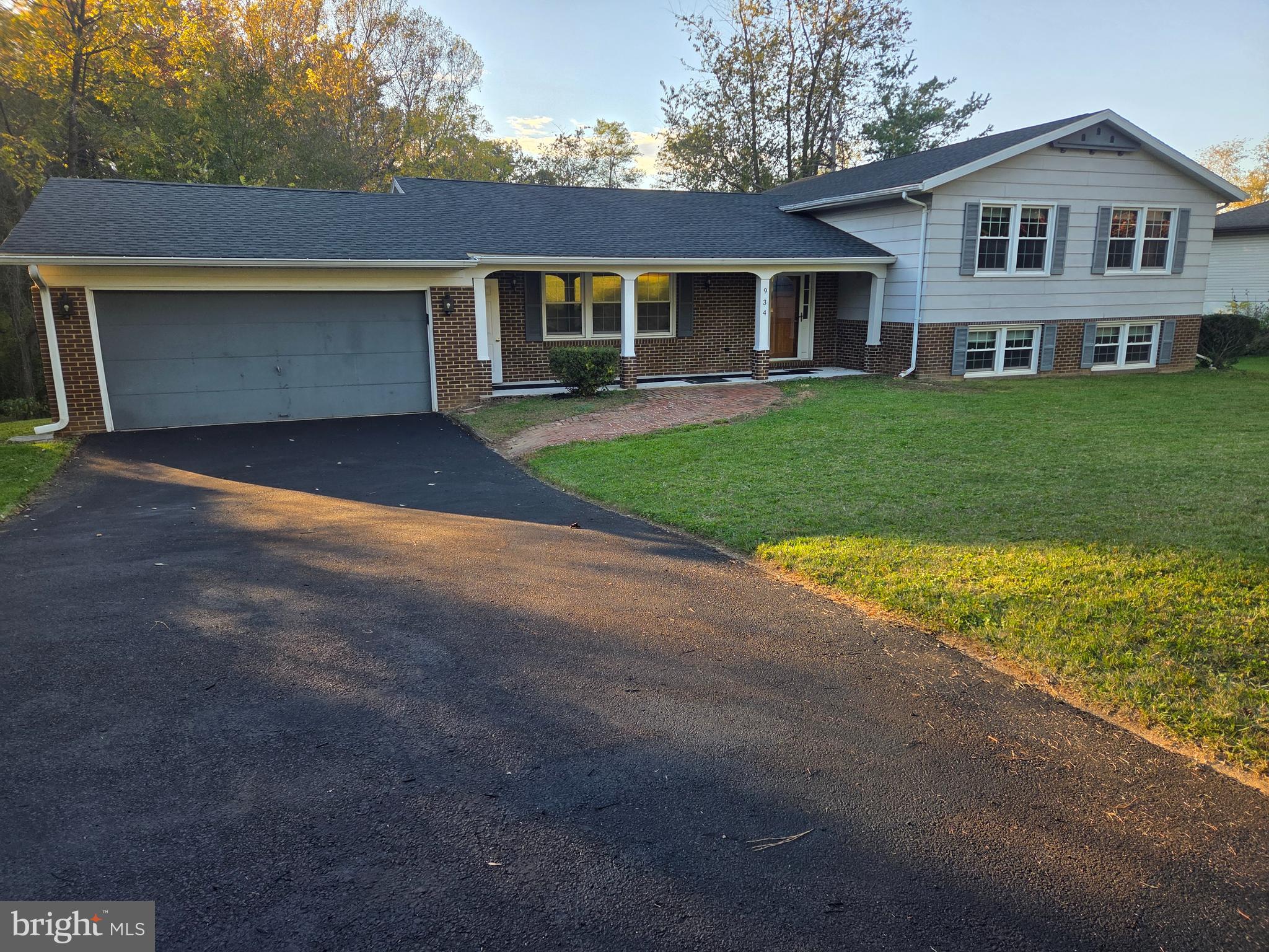 934 WINCHESTER DRIVE