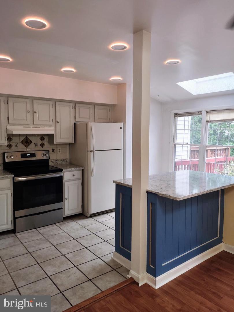 BULL RUN/PARADISE - Residential Lease