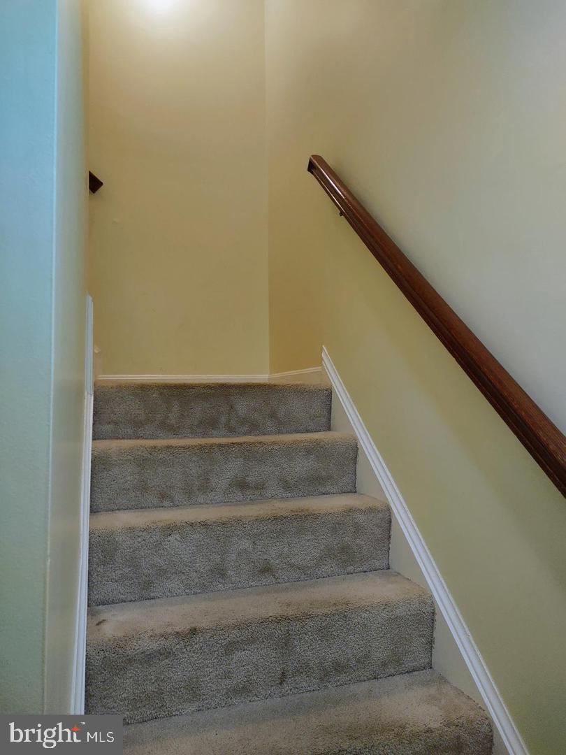 BULL RUN/PARADISE - Residential Lease