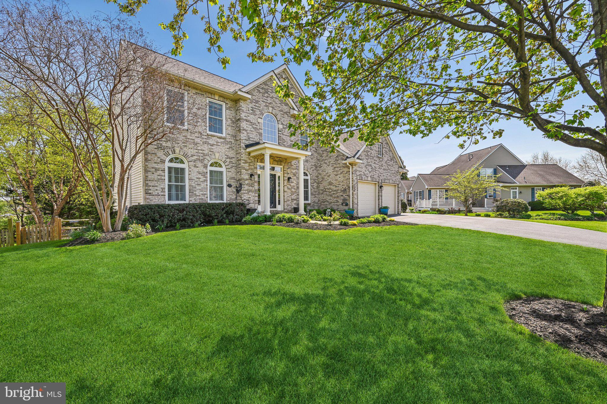 CREEKSIDE PARK - Residential