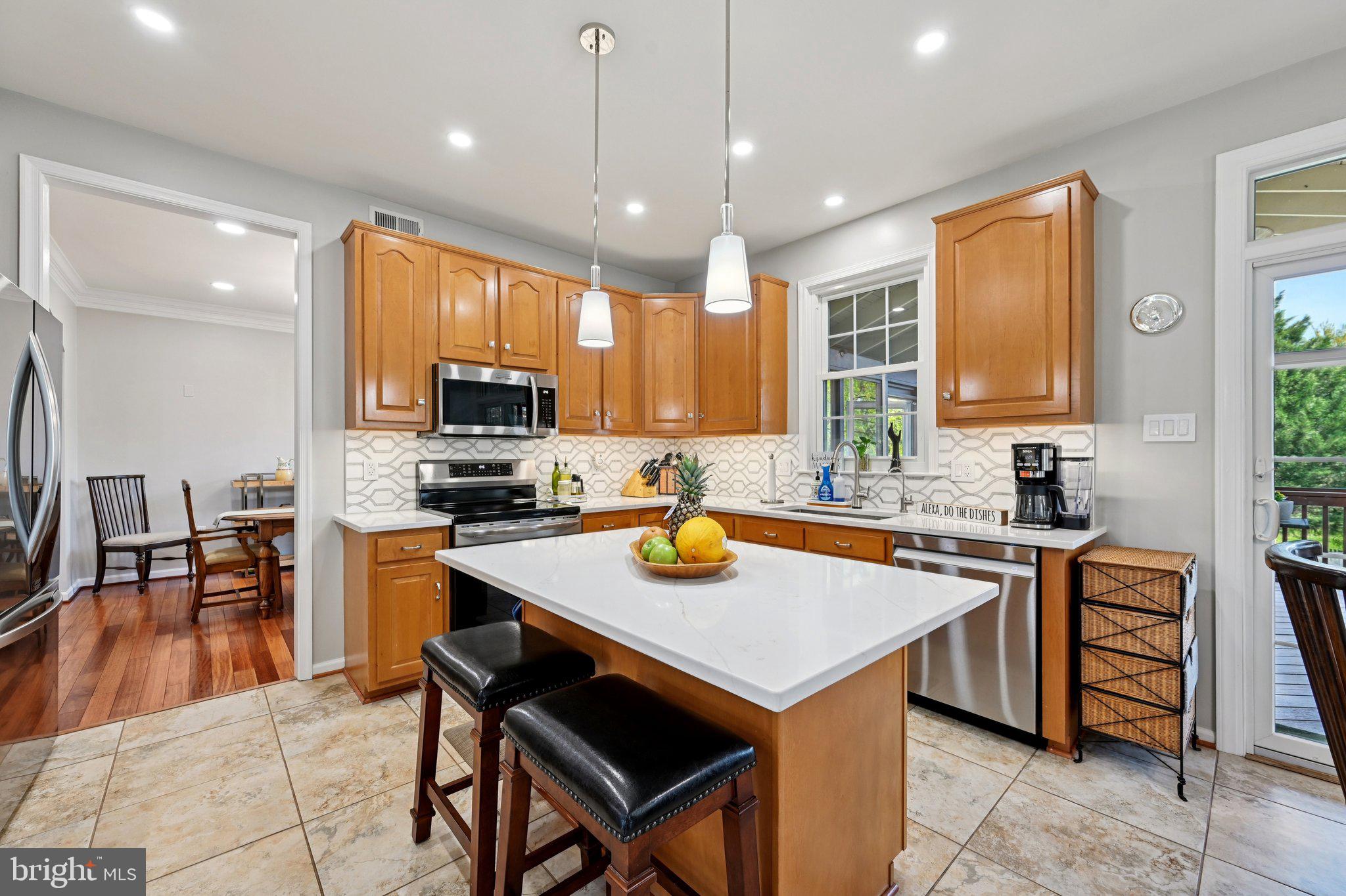 CREEKSIDE PARK - Residential