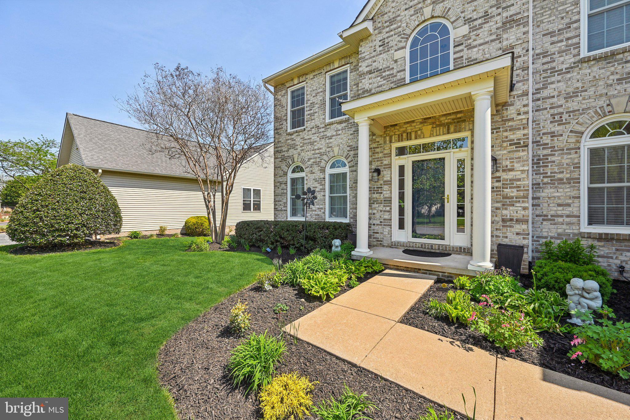 CREEKSIDE PARK - Residential