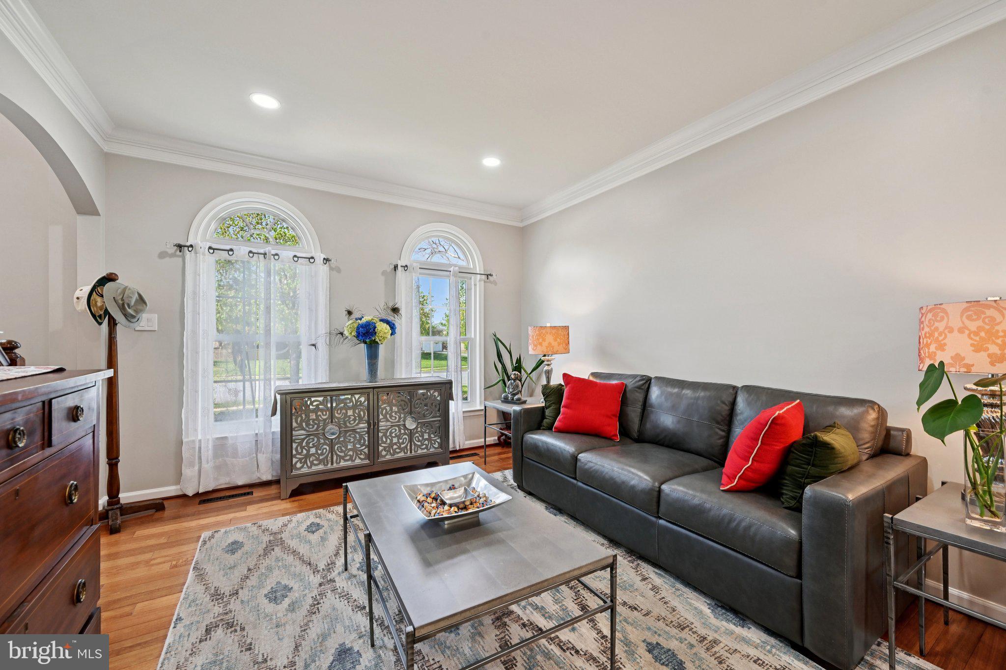 CREEKSIDE PARK - Residential