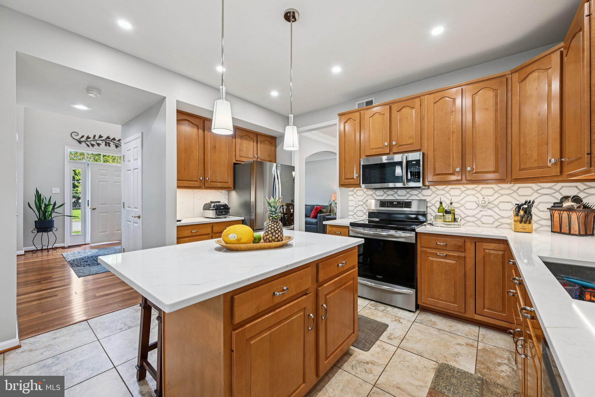 CREEKSIDE PARK - Residential