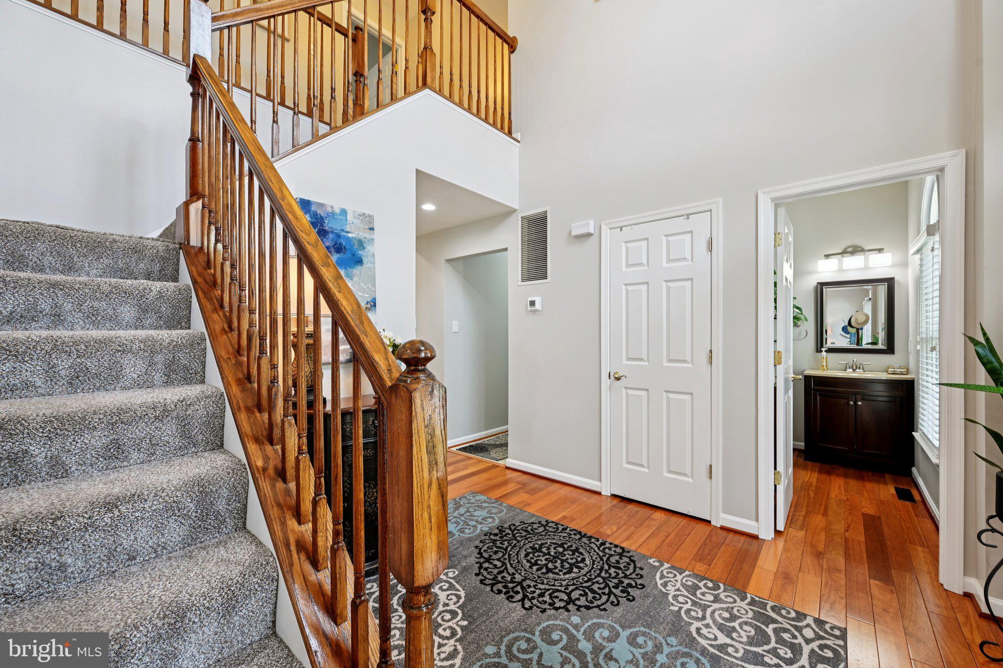 CREEKSIDE PARK - Residential