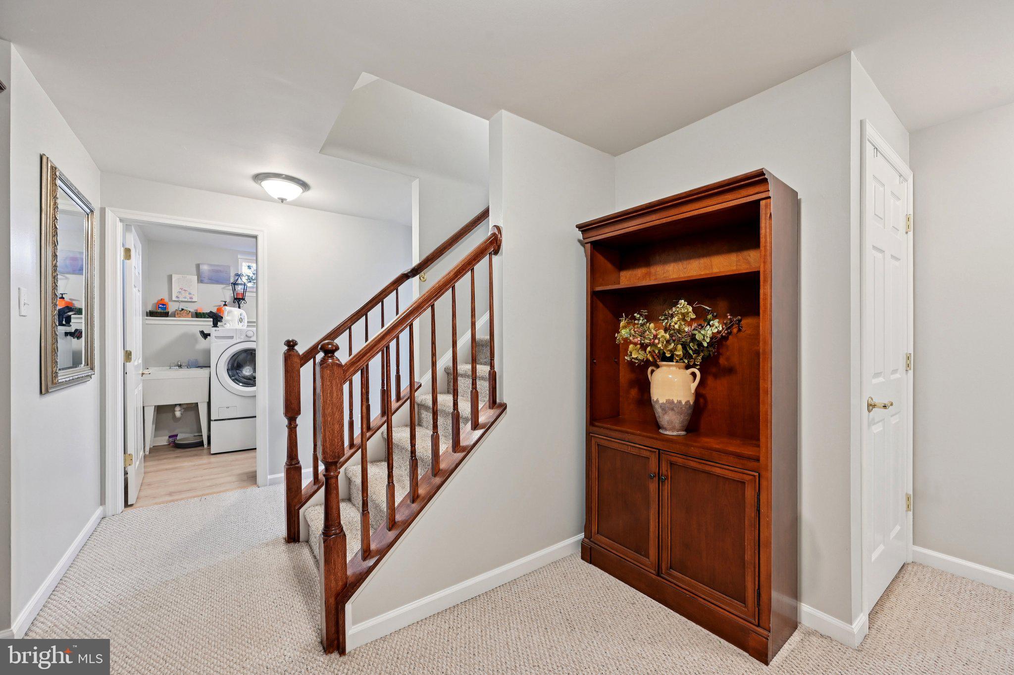 CREEKSIDE PARK - Residential