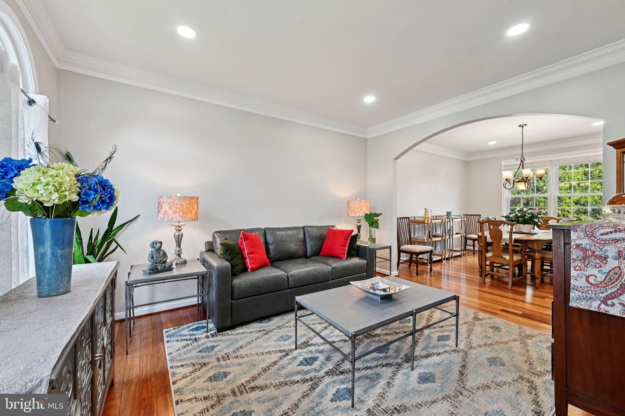 CREEKSIDE PARK - Residential