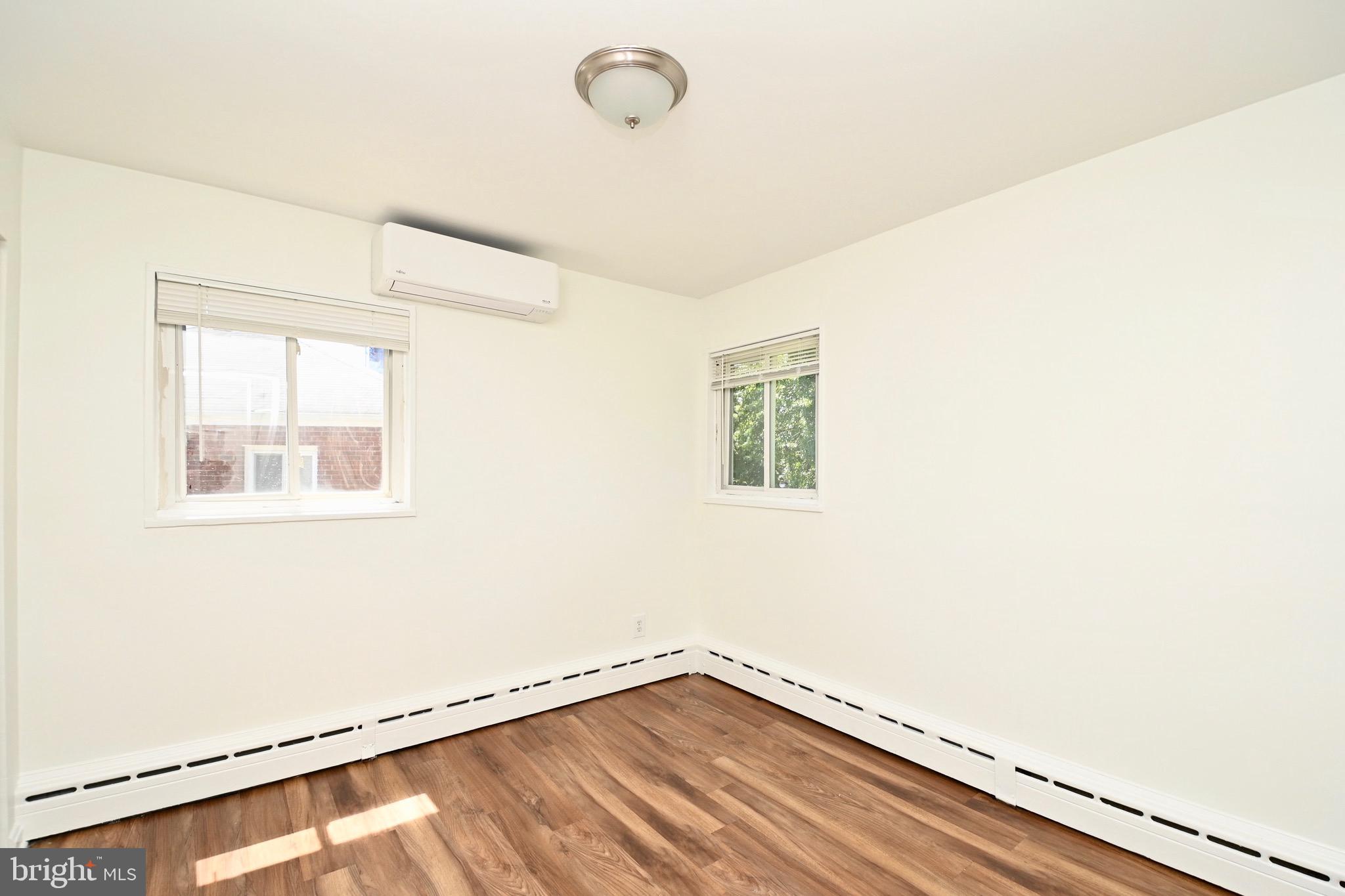 HILLCREST HEIGHTS - Residential Lease