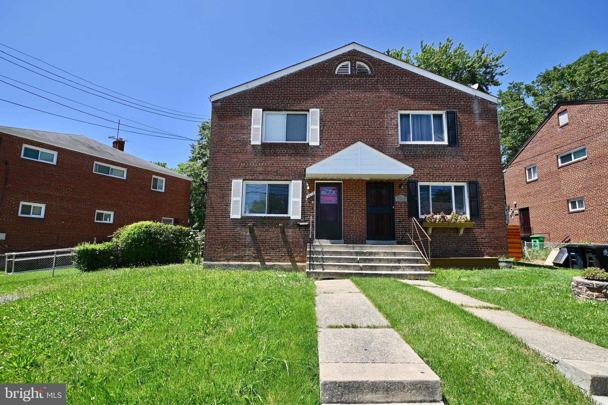 HILLCREST HEIGHTS - Residential Lease