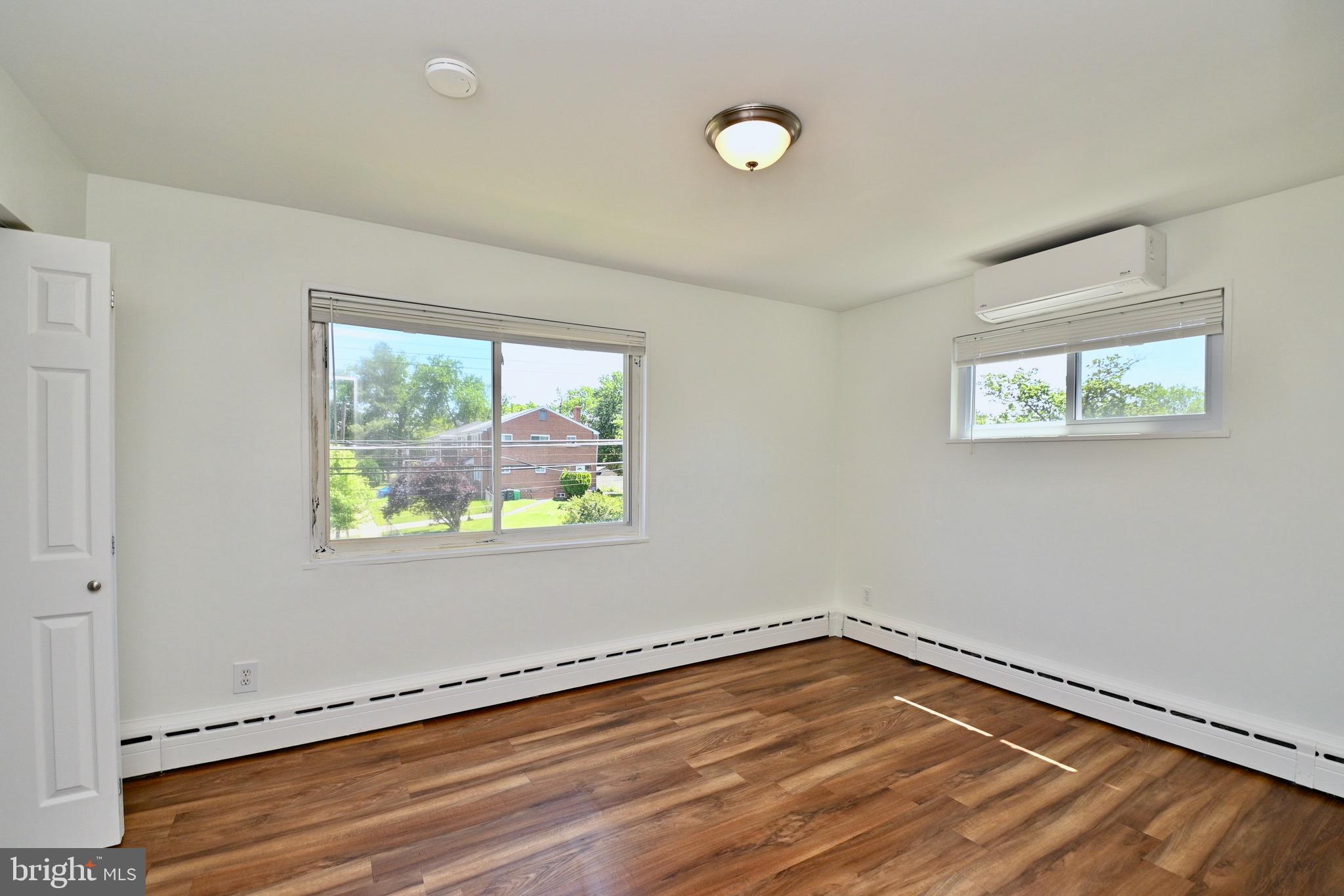 HILLCREST HEIGHTS - Residential Lease