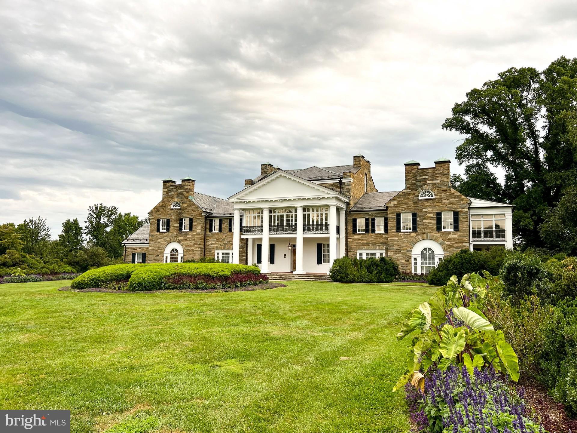 SILVER ROCK - Residential