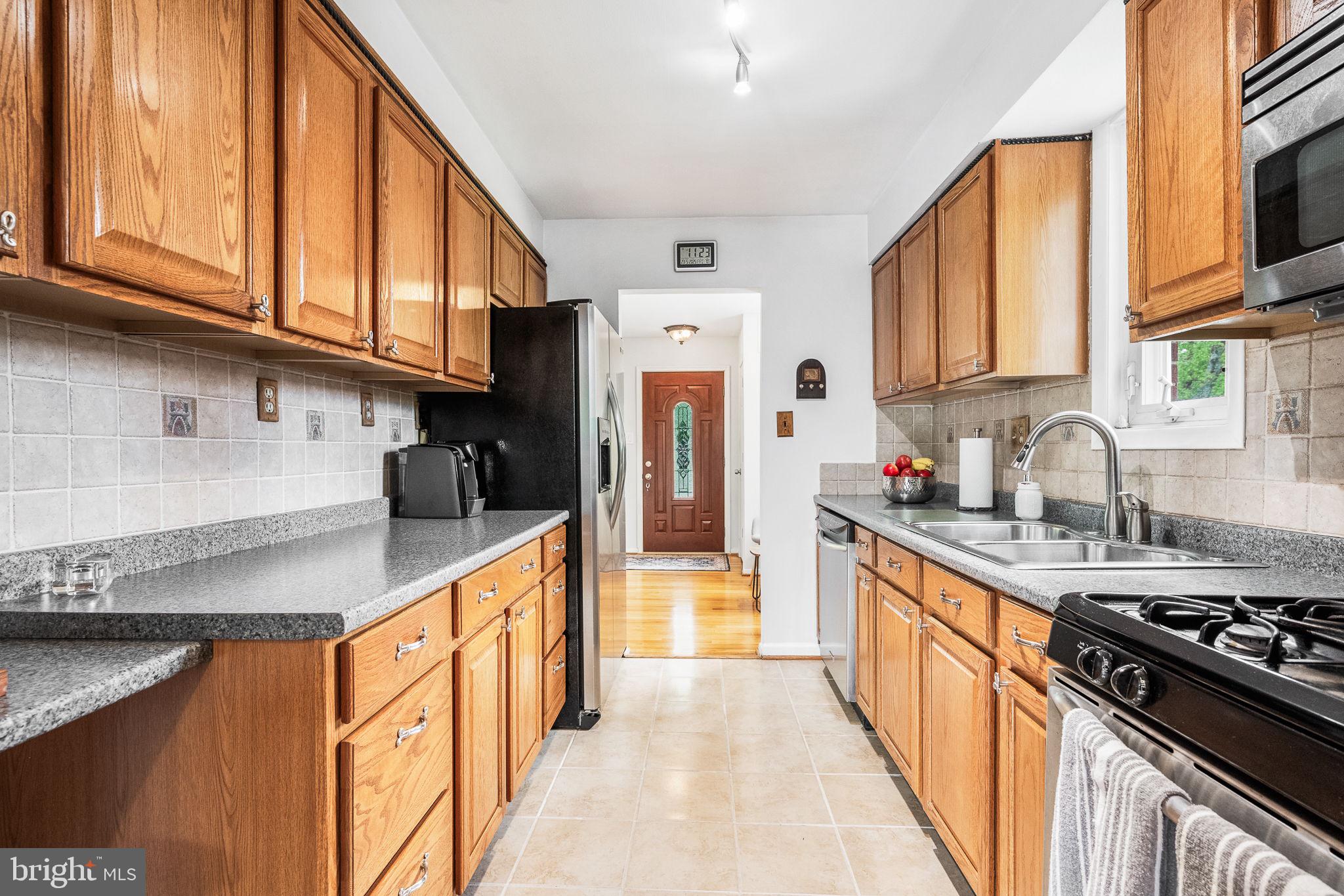 SILVER ROCK - Residential