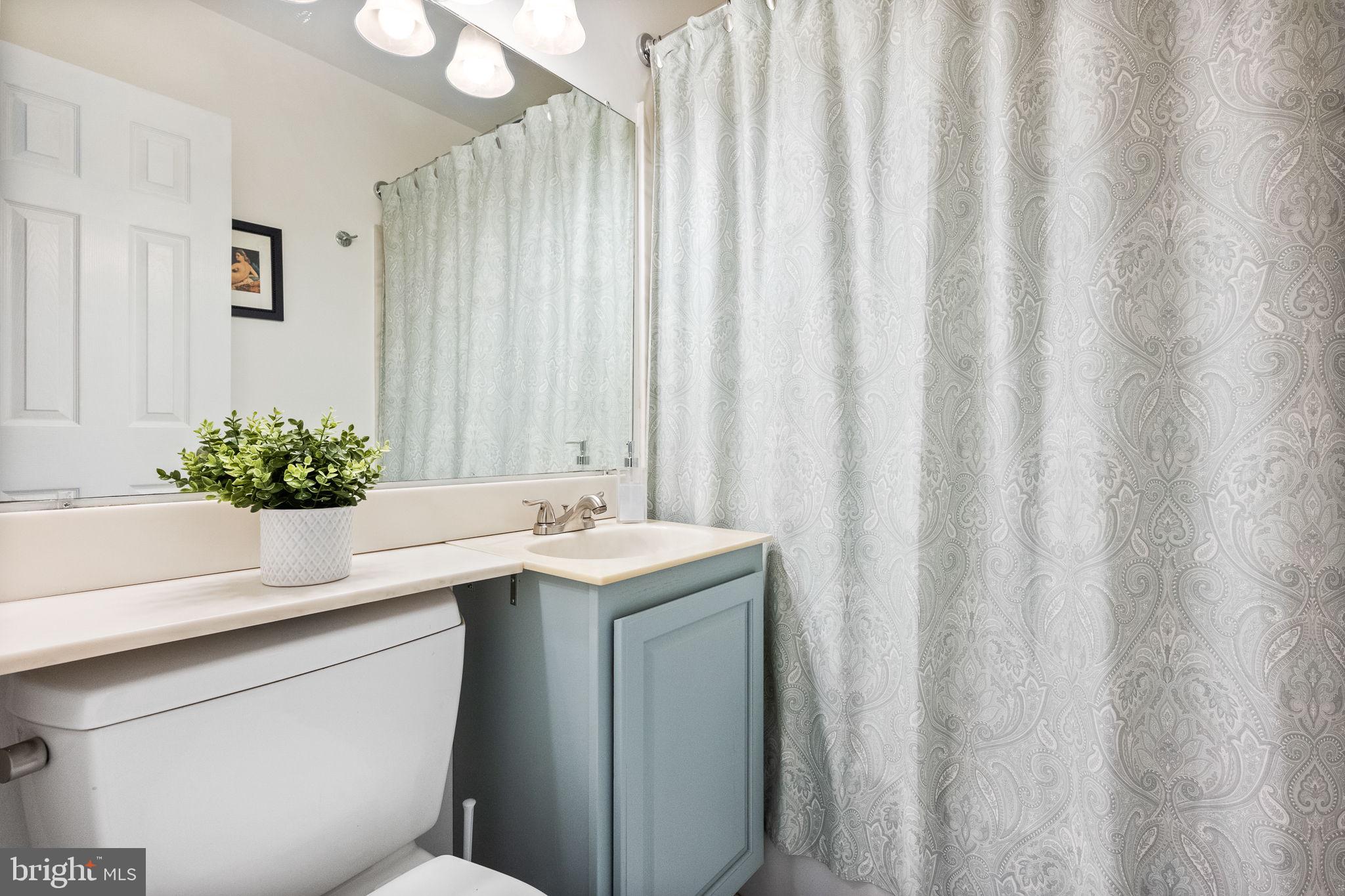 SILVER ROCK - Residential