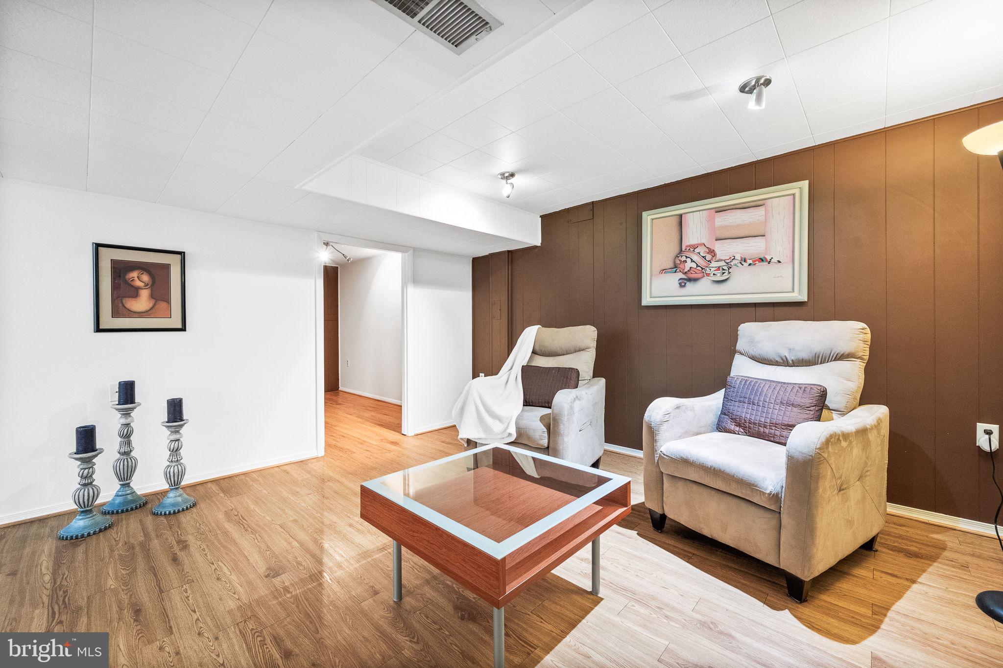 SILVER ROCK - Residential