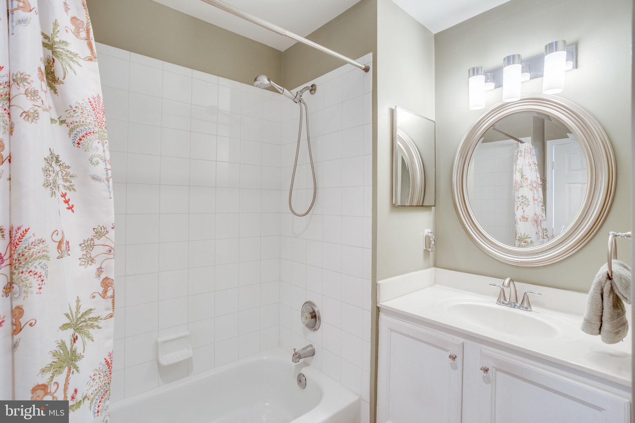 LEESBURG GATEWAY II - Residential