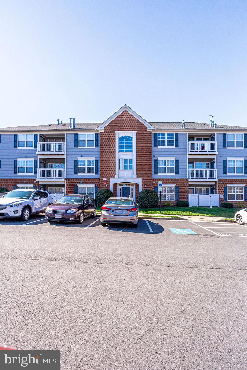 LEESBURG GATEWAY II - Residential