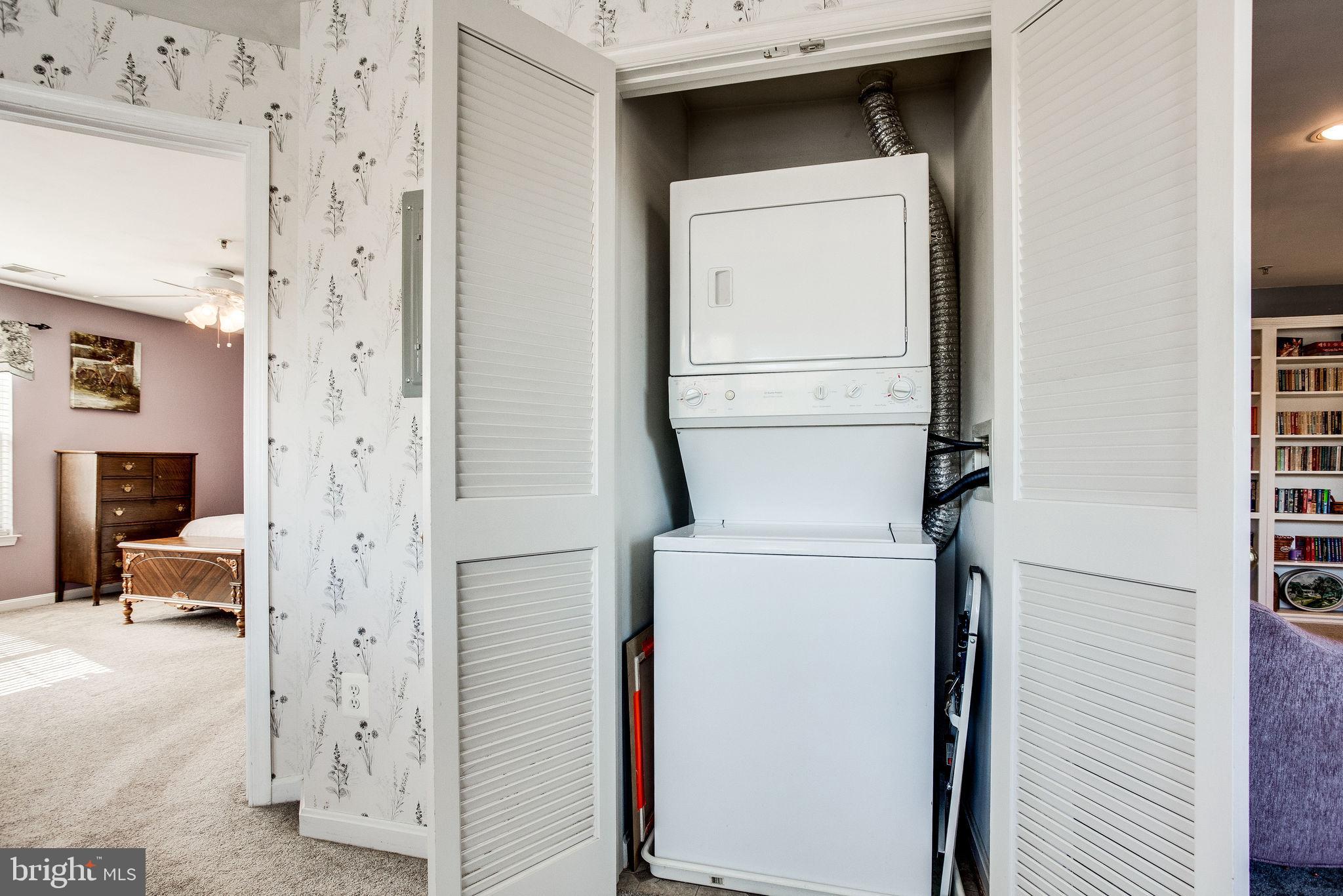 LEESBURG GATEWAY II - Residential