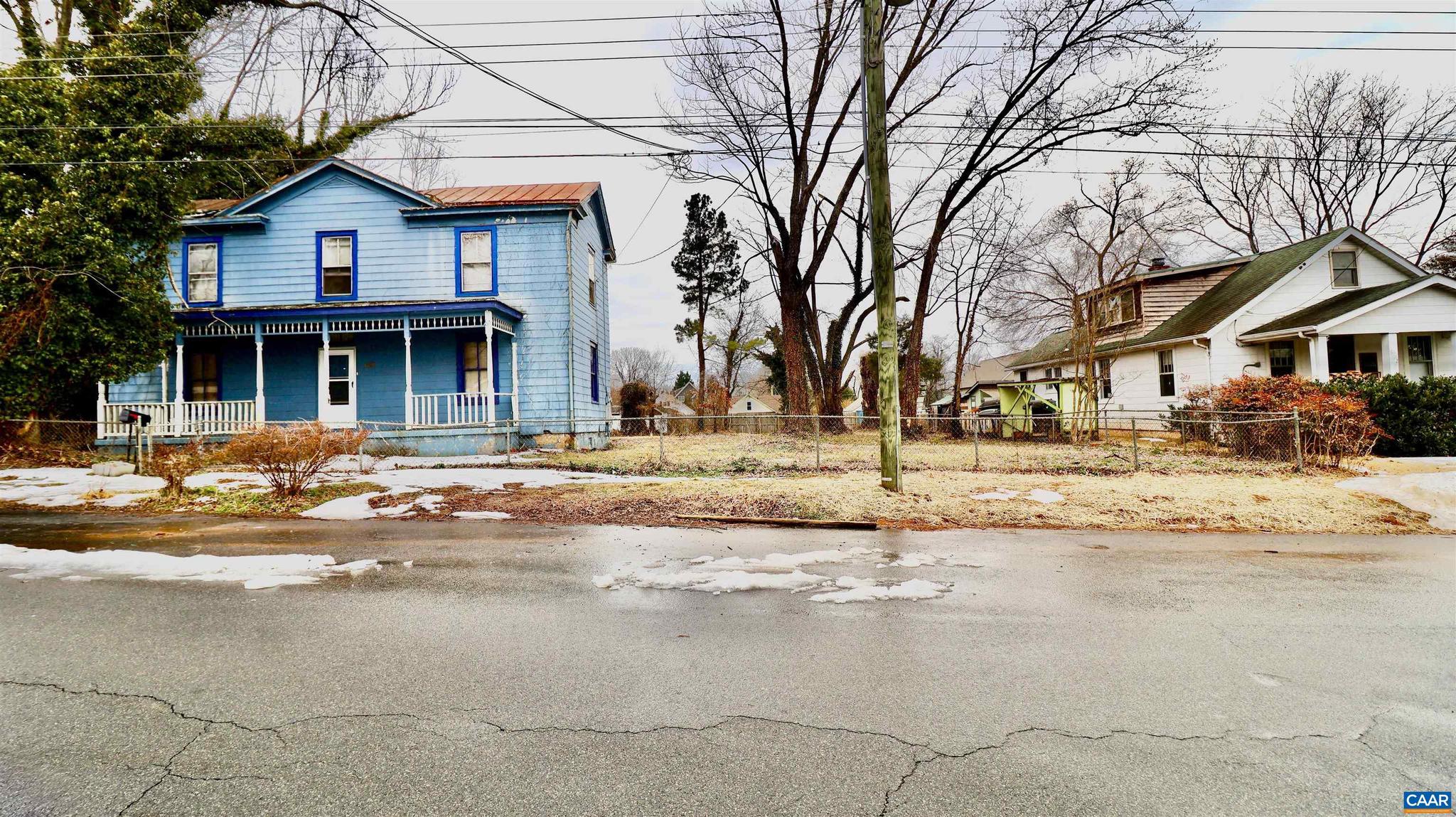 BELMONT - Residential