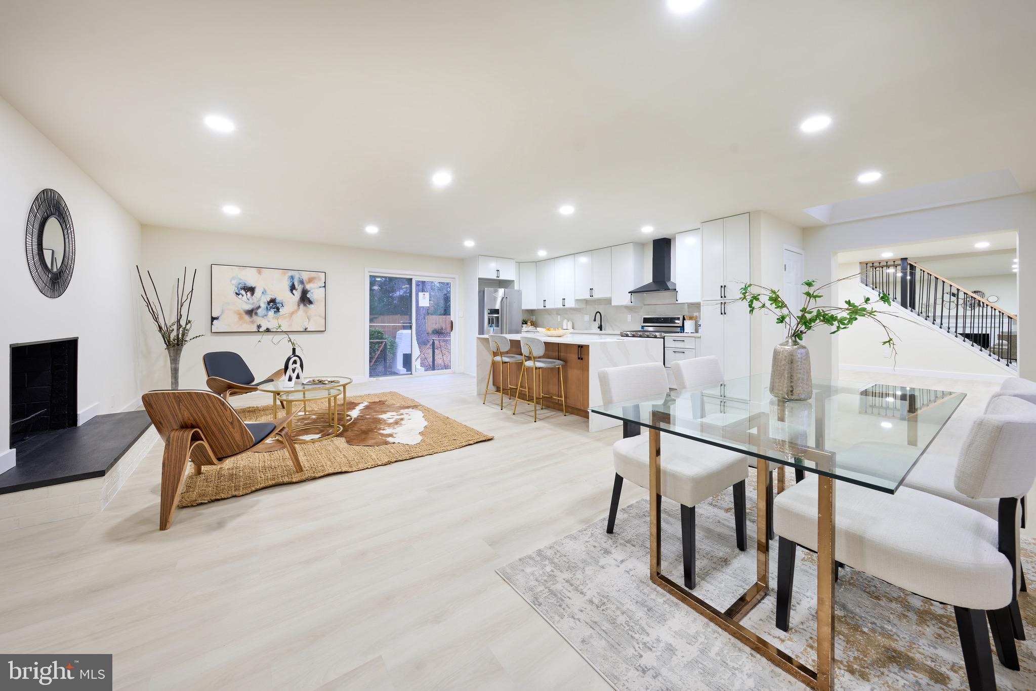 KENT GARDENS - Residential