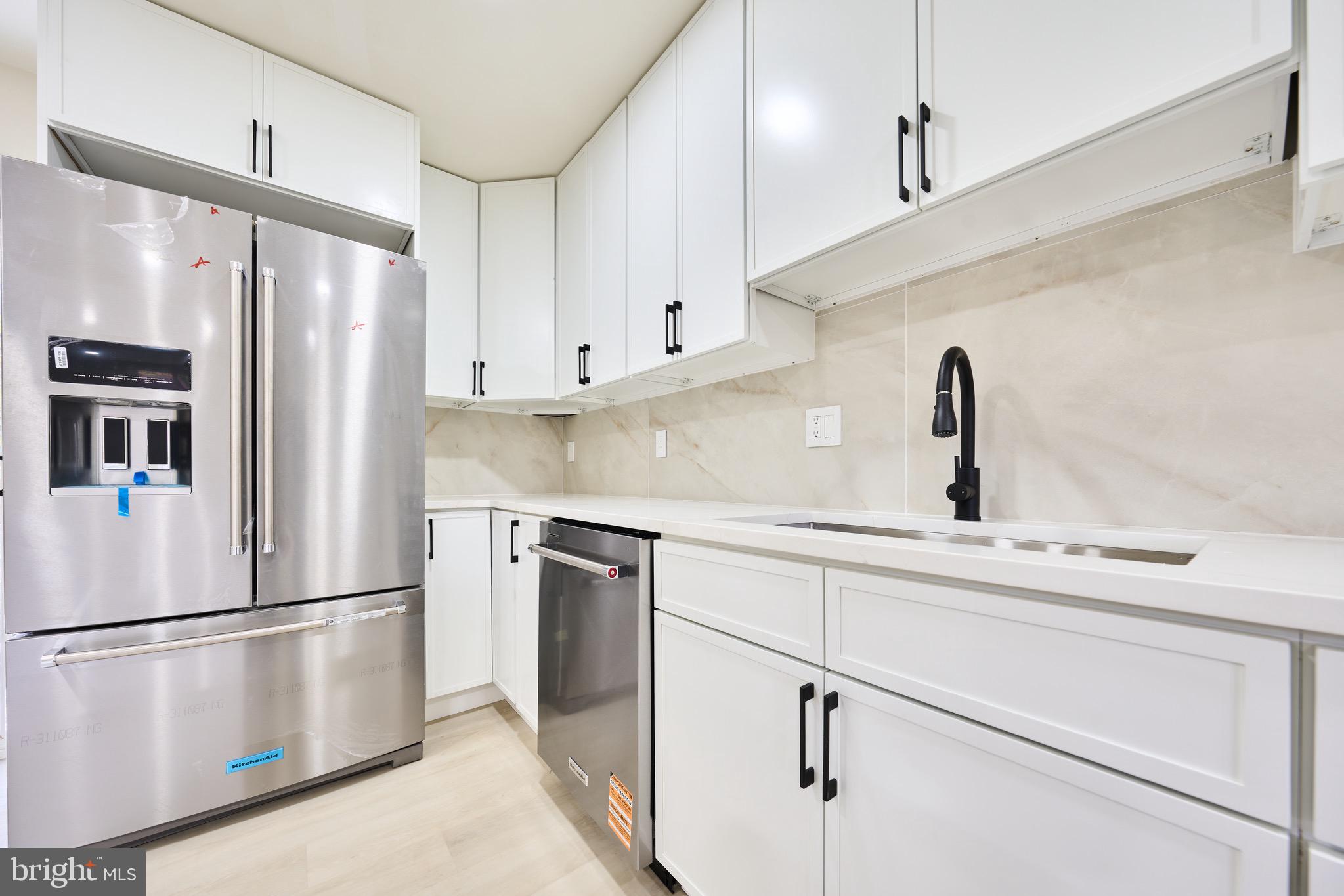 KENT GARDENS - Residential