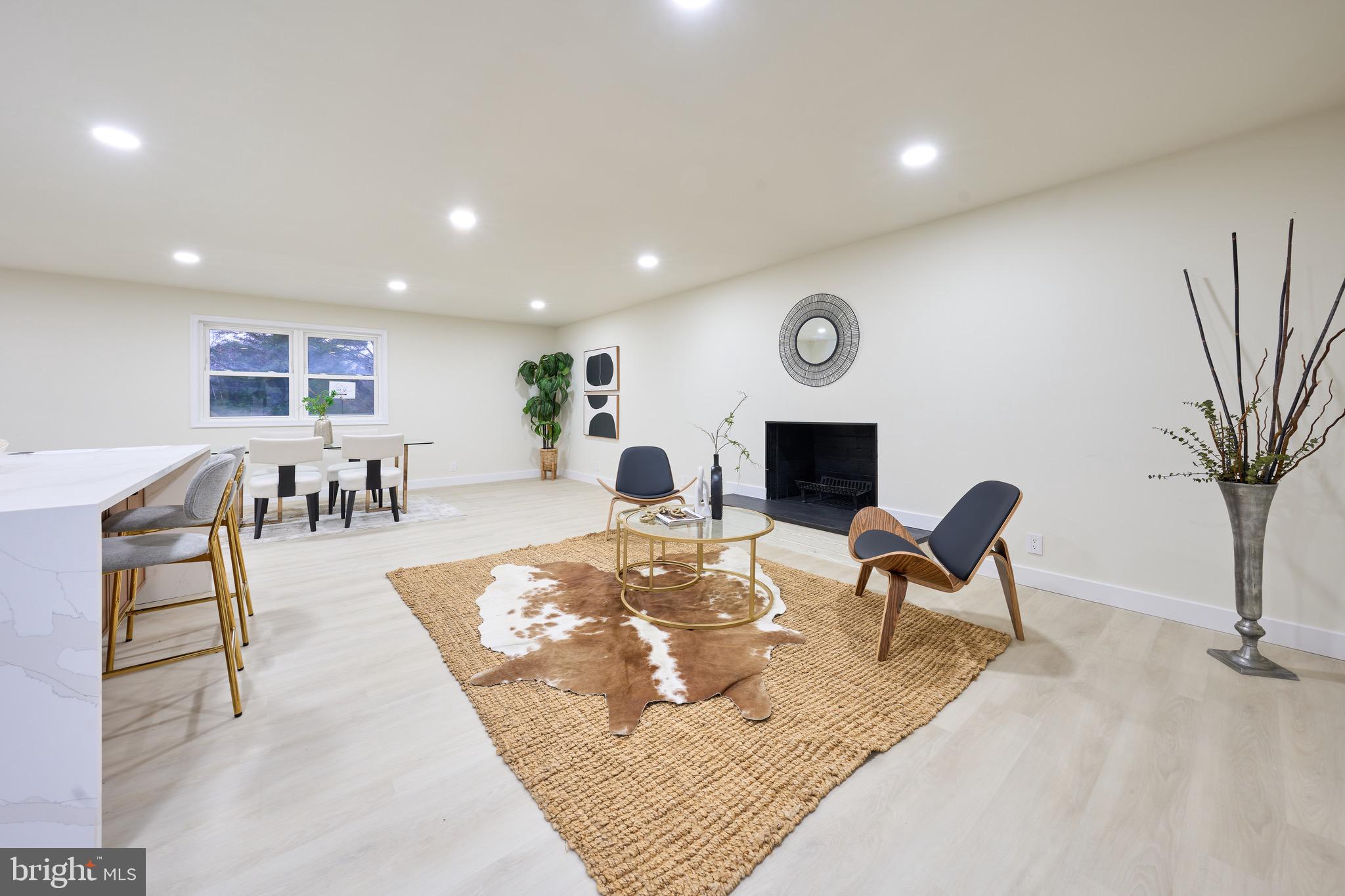 KENT GARDENS - Residential