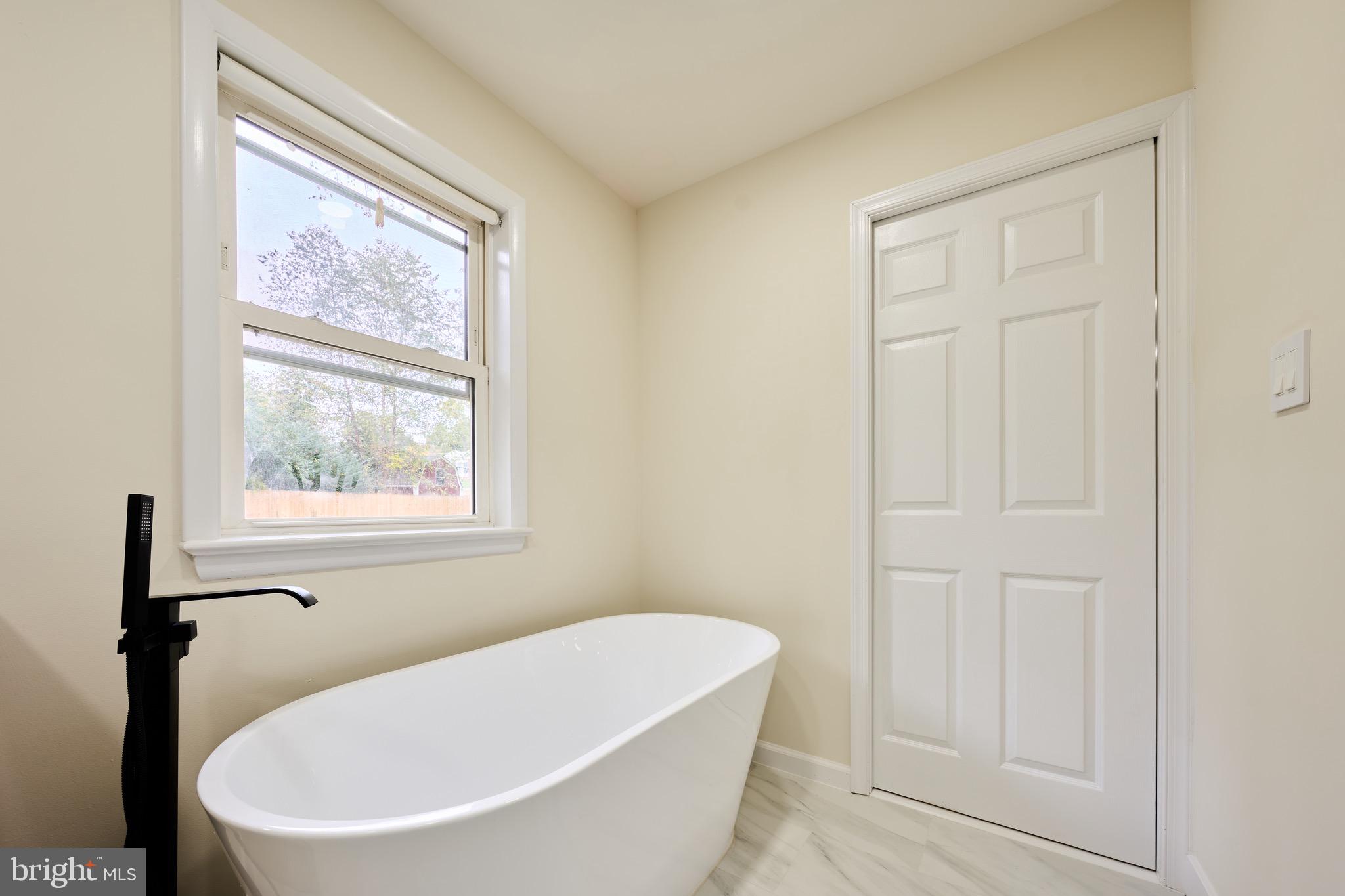 KENT GARDENS - Residential