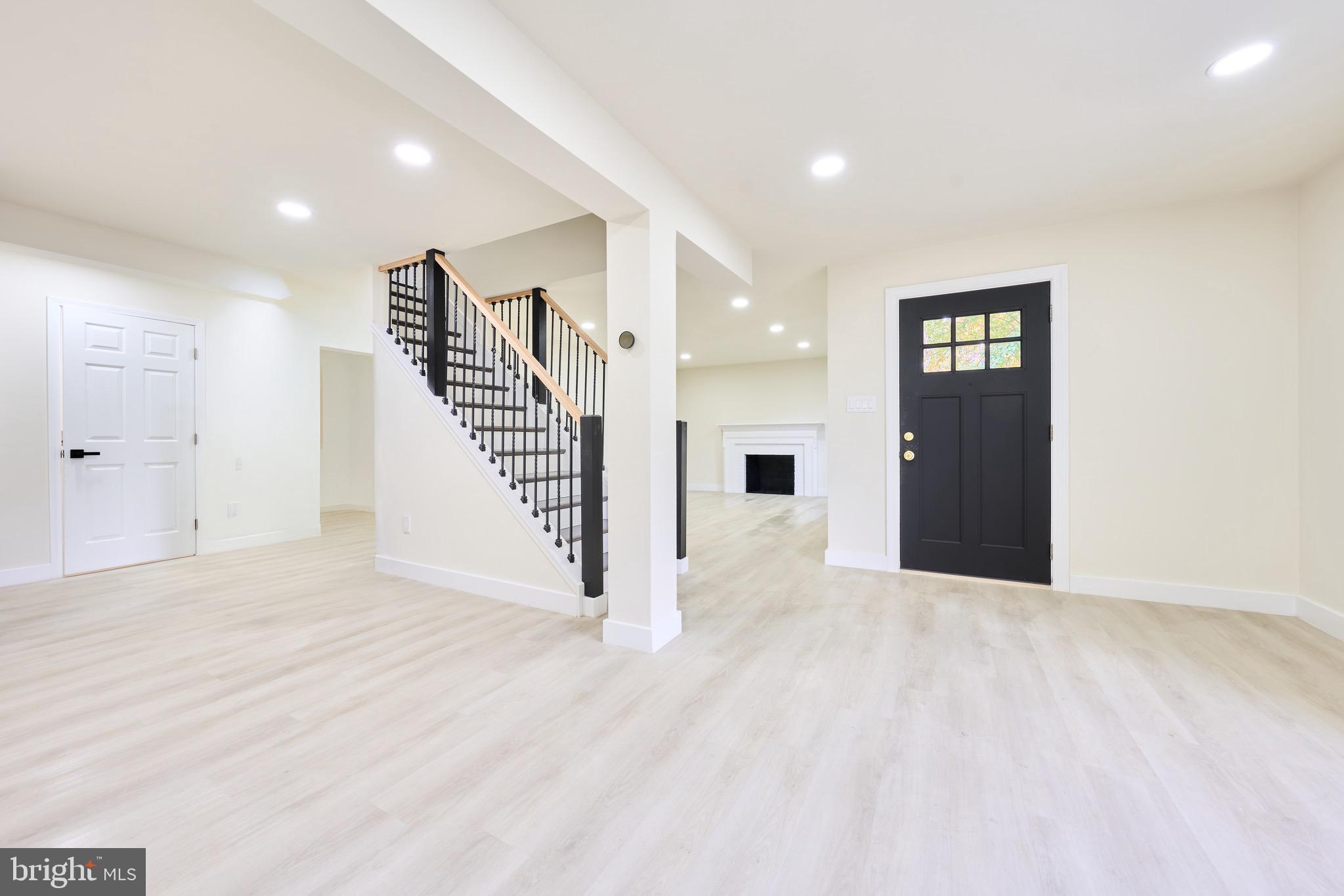 KENT GARDENS - Residential