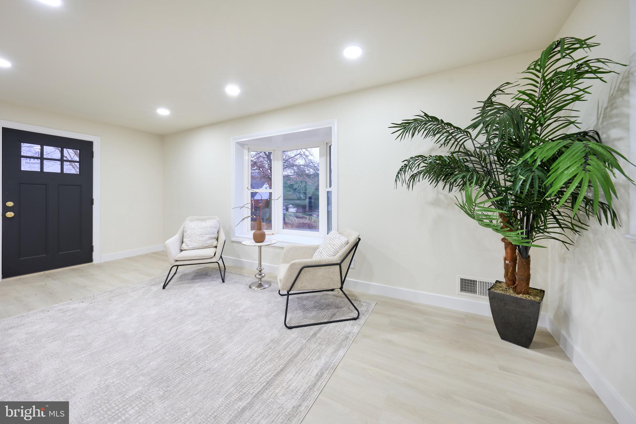 KENT GARDENS - Residential