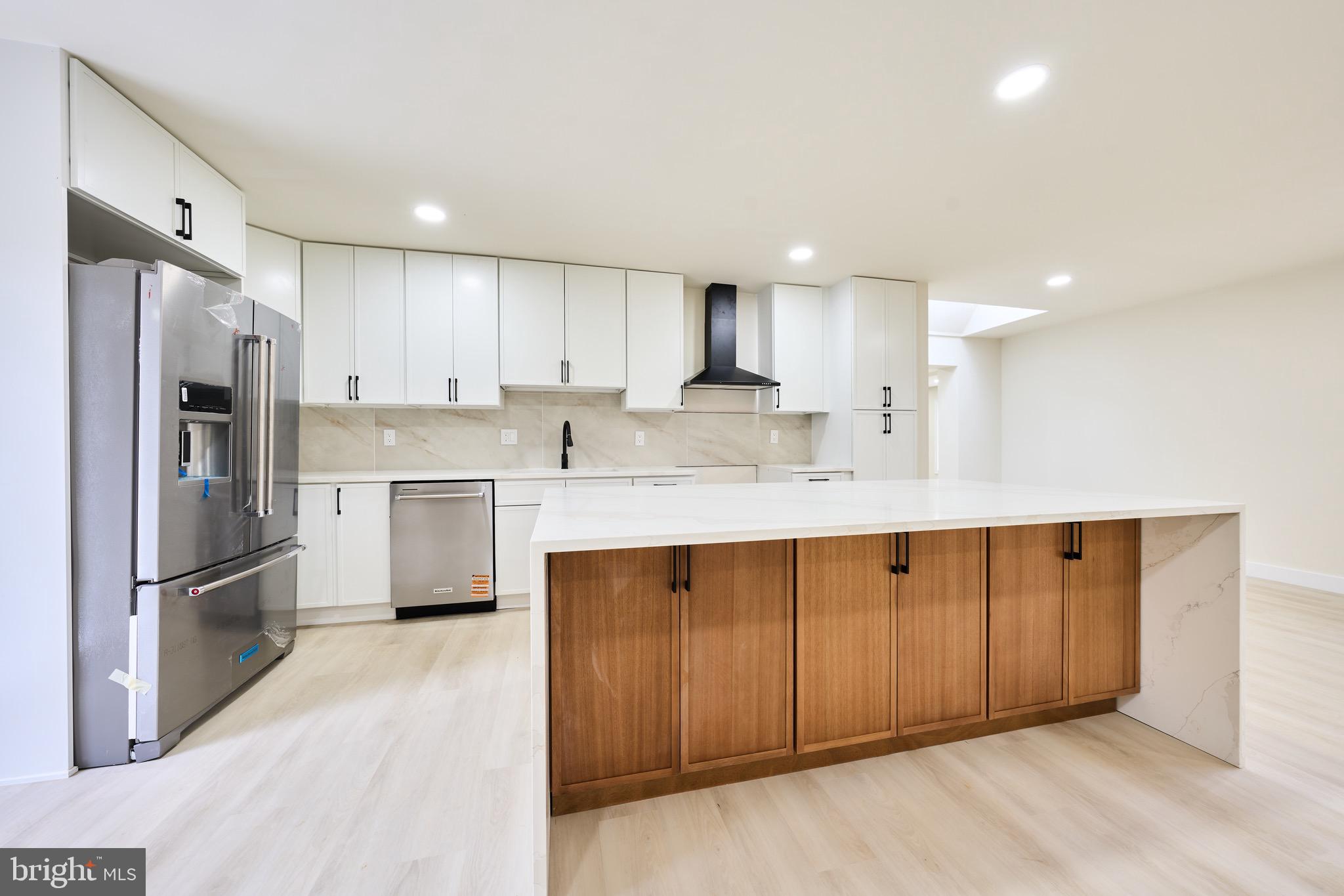 KENT GARDENS - Residential