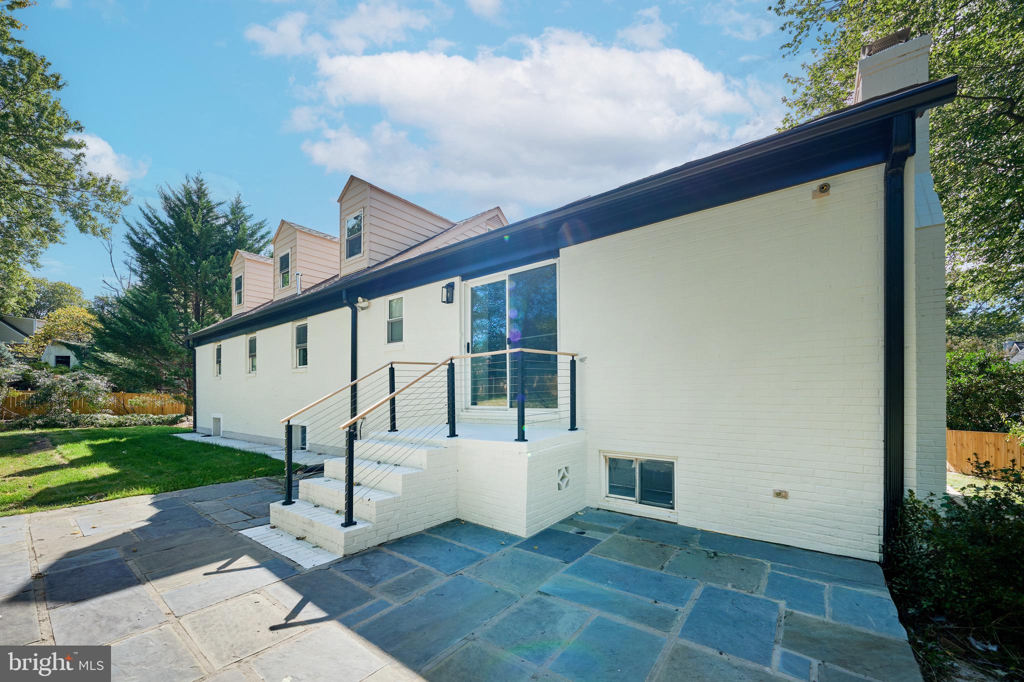 KENT GARDENS - Residential