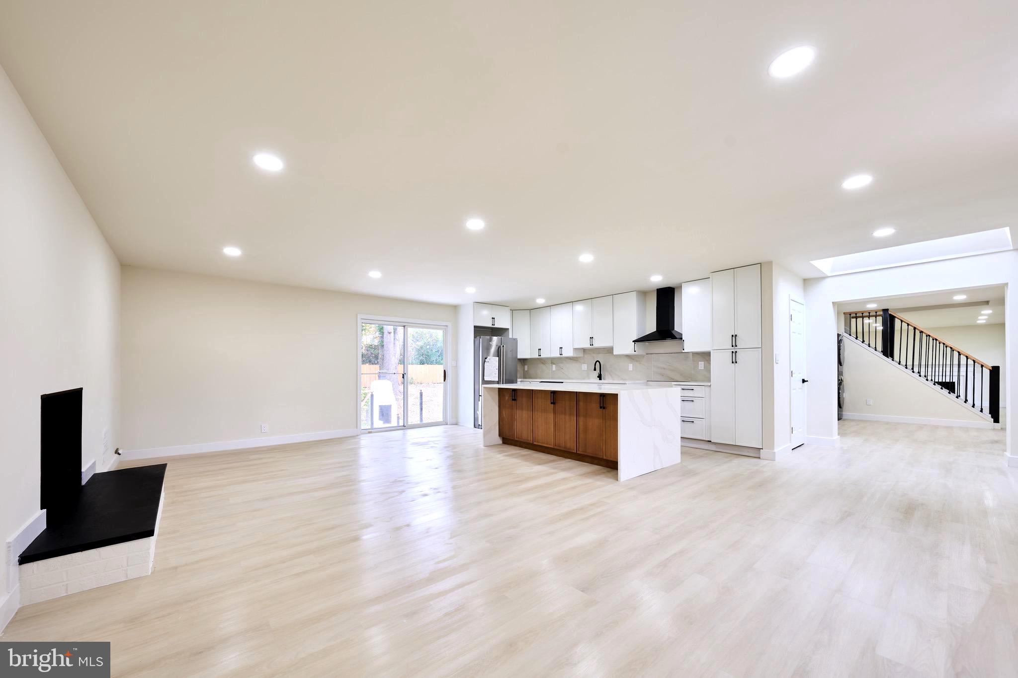 KENT GARDENS - Residential