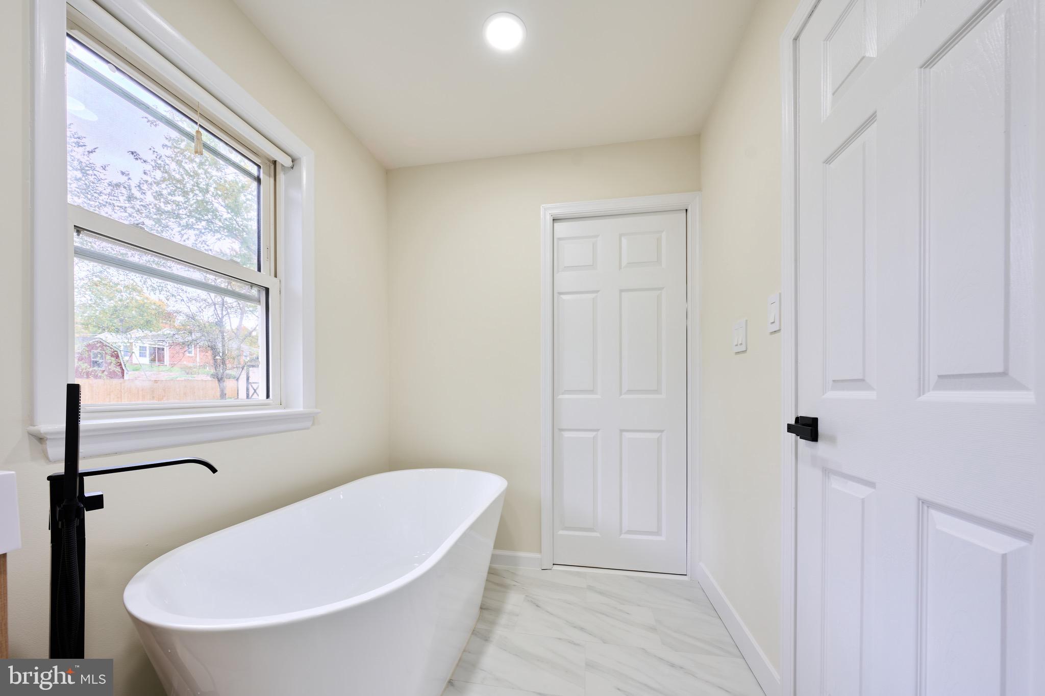 KENT GARDENS - Residential